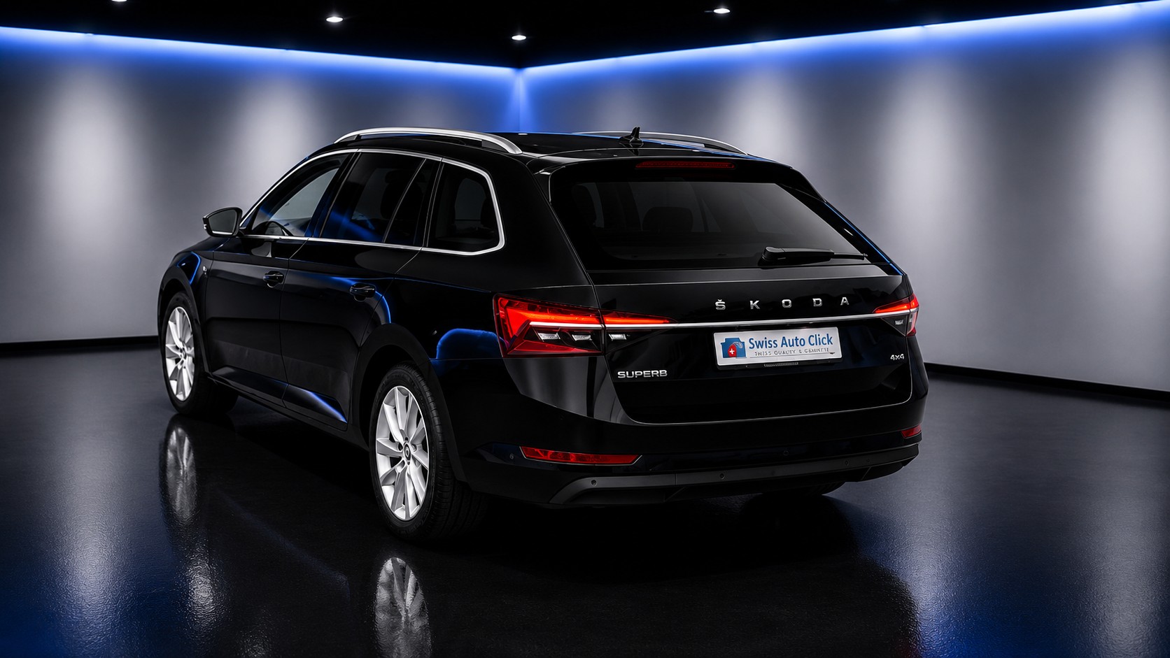 SKODA Superb Combi 2.0 TDi SportLine Light 4x4 DSG-image-2