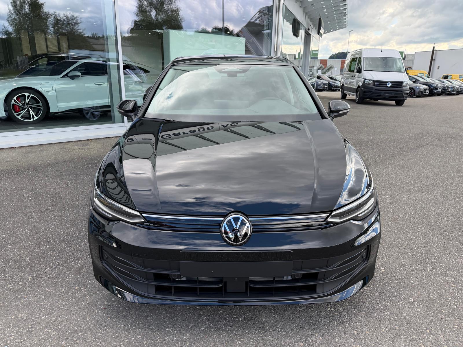 VW Golf 1.5 e TSI mHEV United DSG-image-7