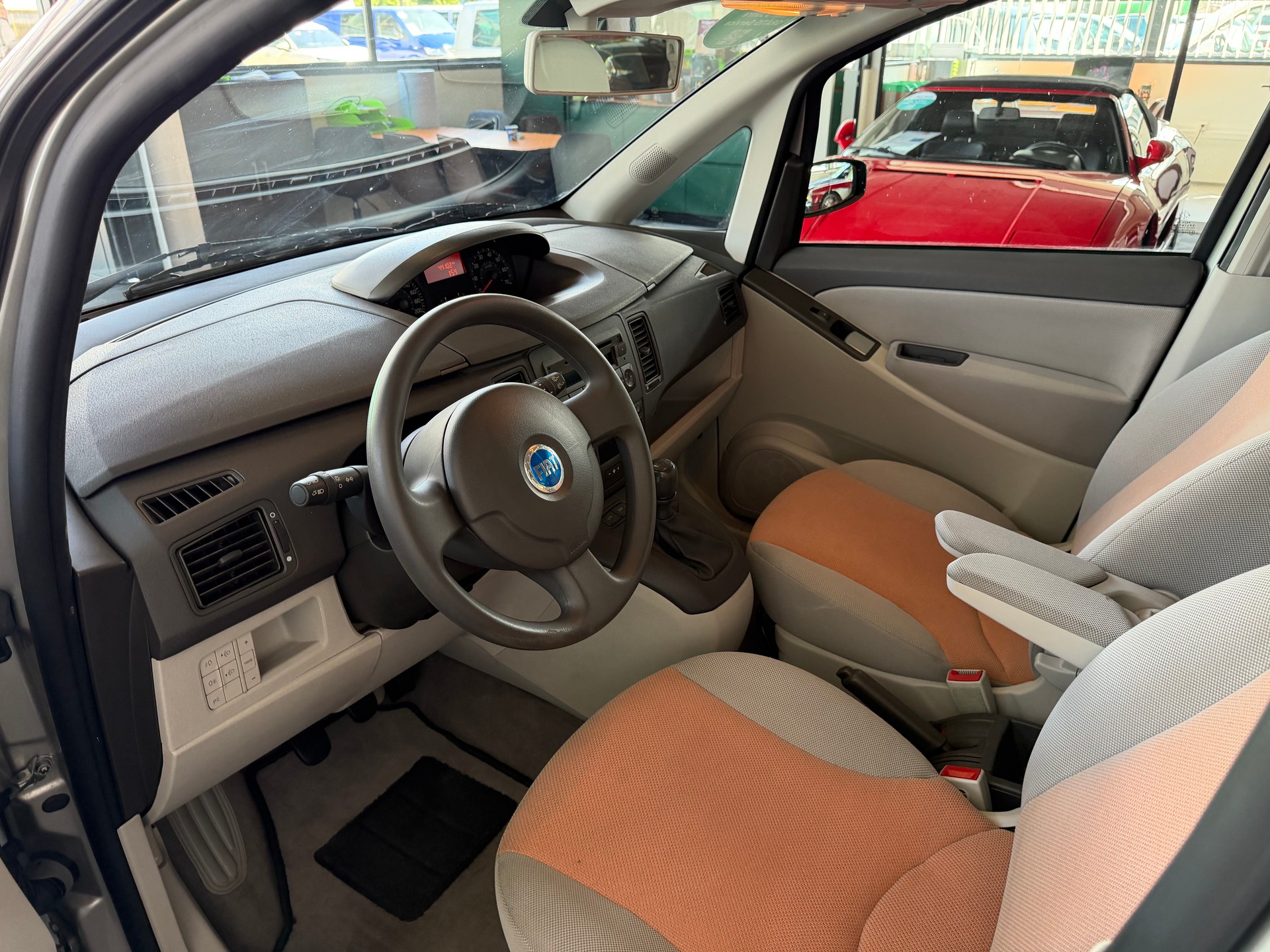 FIAT Idea 1.4 16V Swiss-image-13