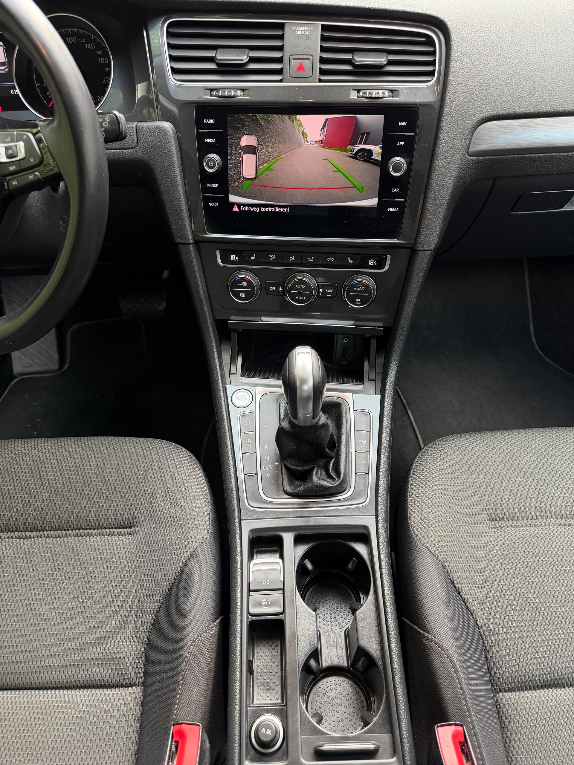 VW Golf 1.5 TSI EVO Highline DSG Leasing ab 245.- 1 Jahr Garantie 3 Jahre Gratisservice-image-9