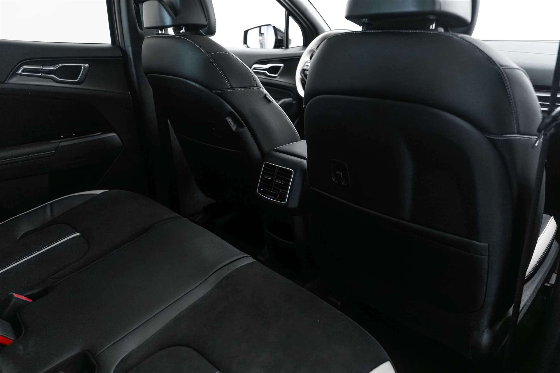 KIA Sportage 1.6T-GDi HEV NEW GT-Line 239PS 4x4 Automat-image-14