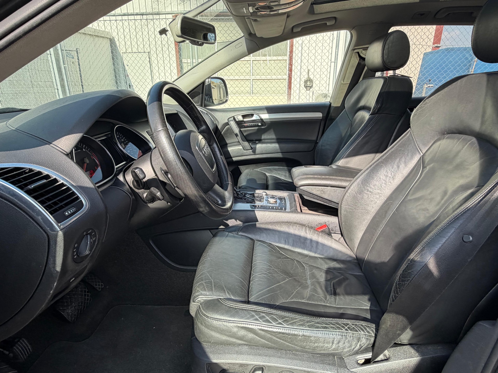 AUDI Q7 3.0 TDI quattro tiptronic-image-6