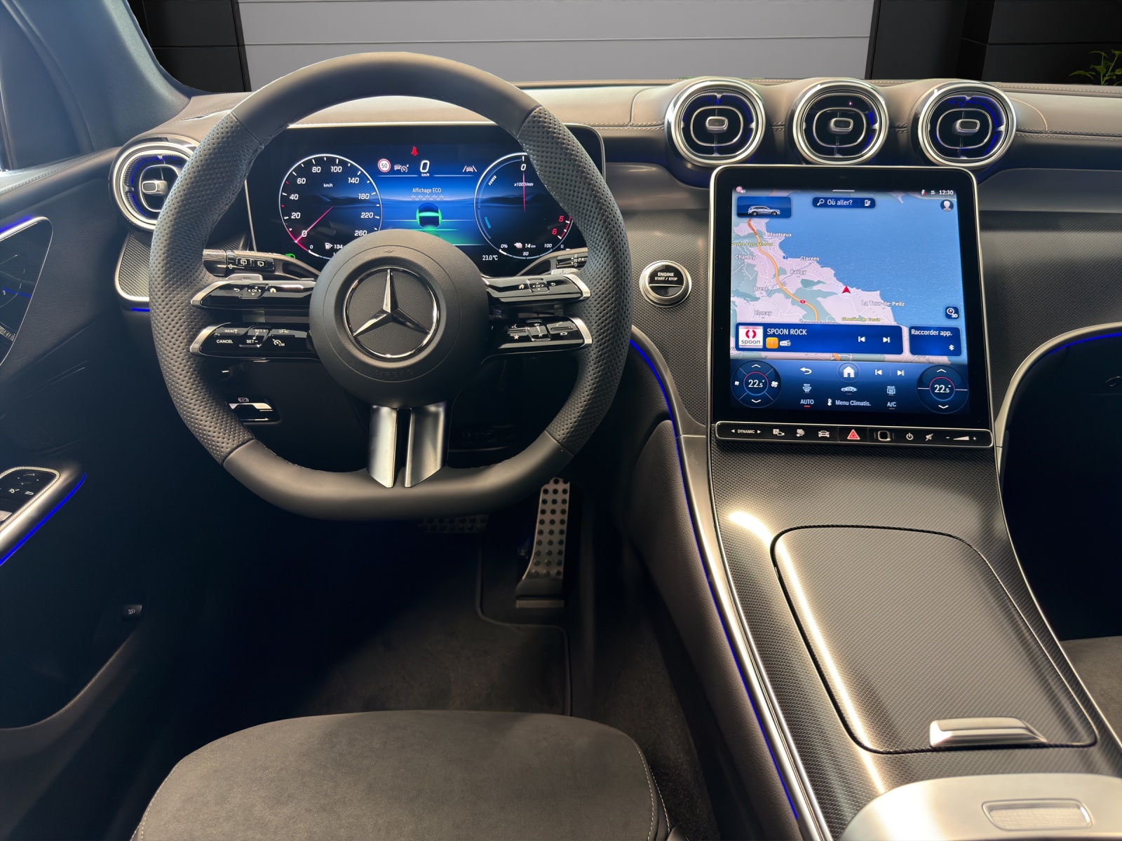 MERCEDES-BENZ GLC 300 de 4Matic EQ Star 9G-Tronic-image-8