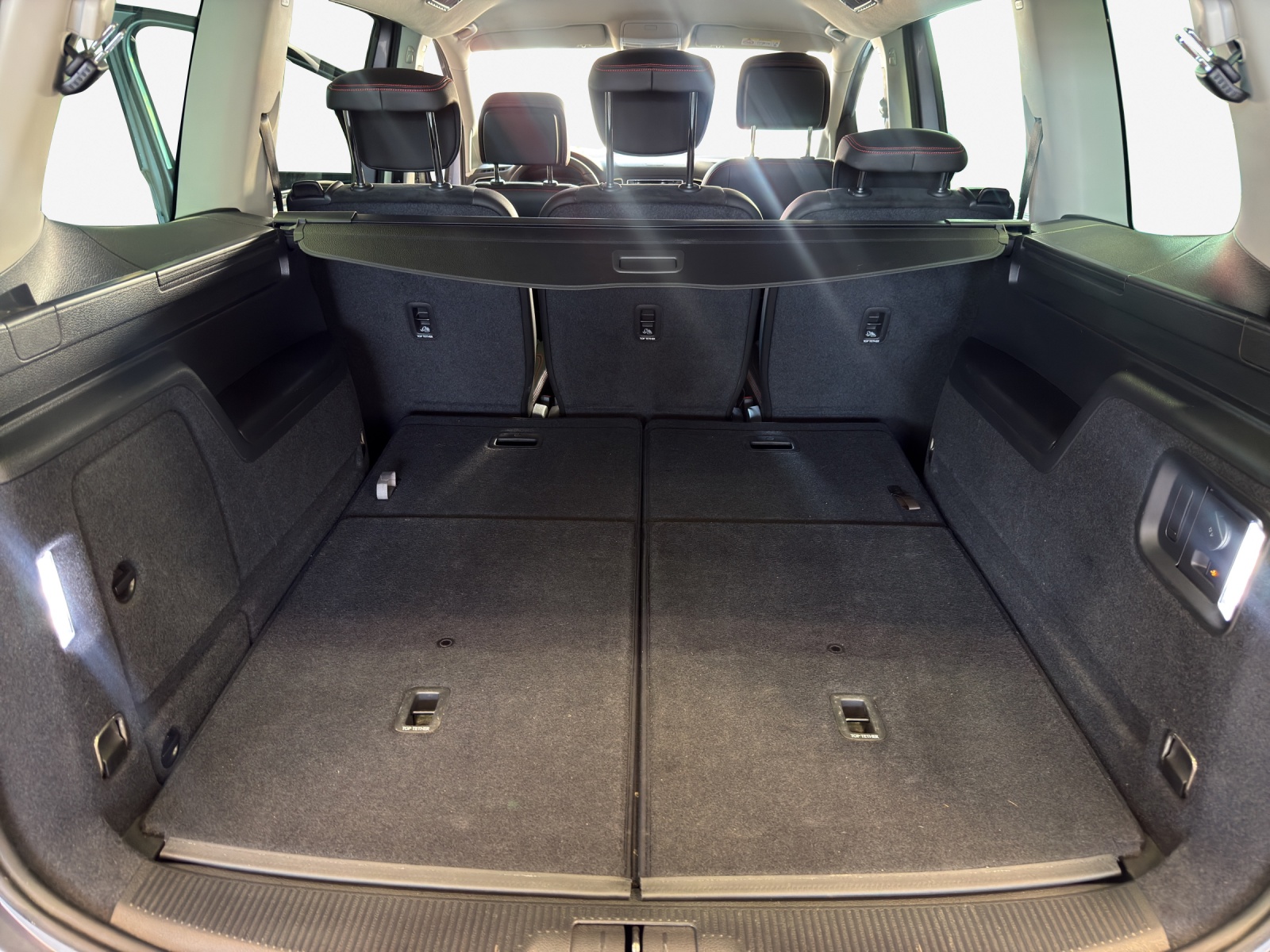 SEAT Alhambra 2.0 TDI Hola FR 4Drive-image-12