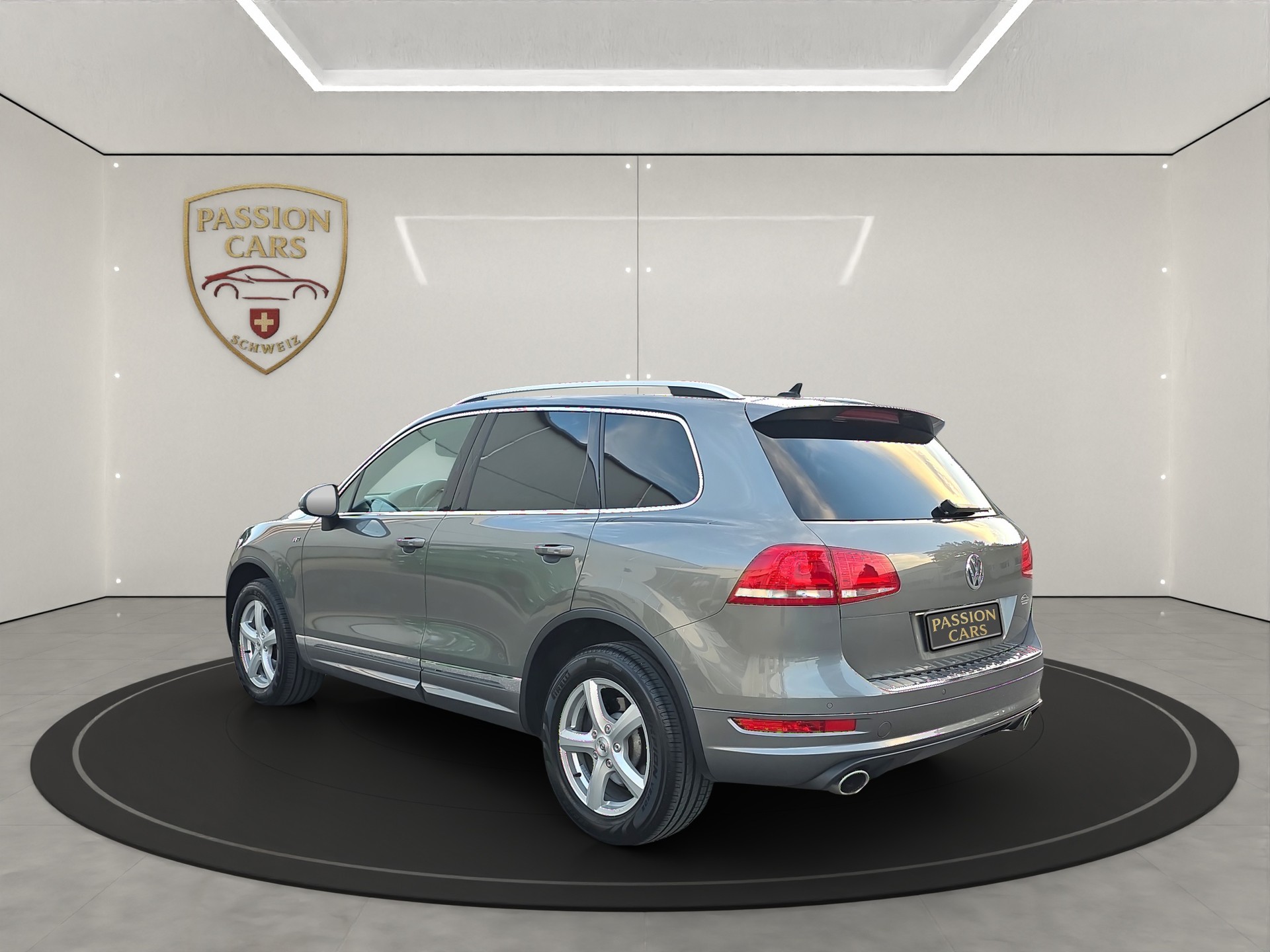 VW Touareg 3.0 TDI BMT R-Line Tiptronic-showroom-element-2