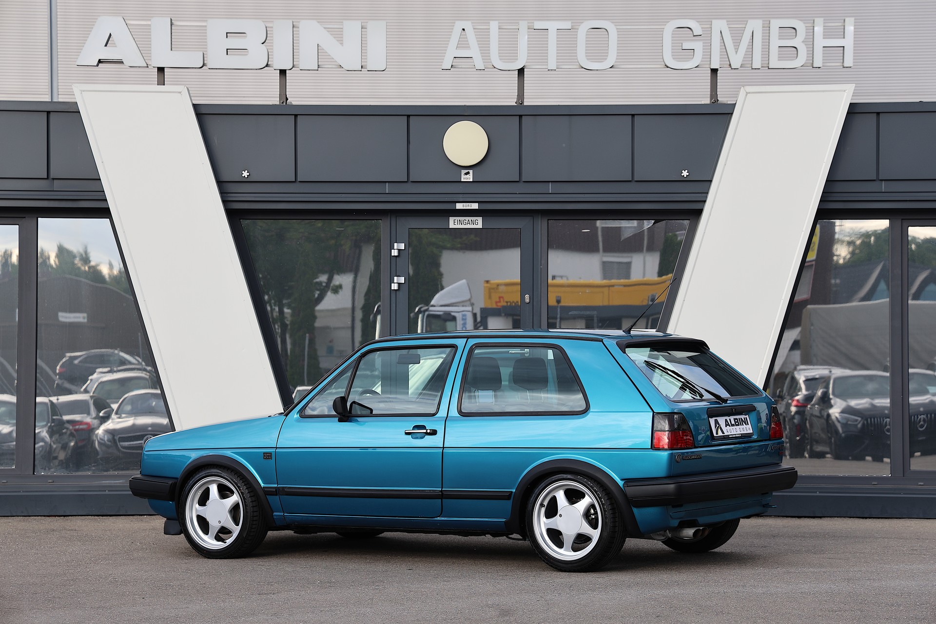 VW Golf 1800 GTI 16V 139 PS-showroom-element-3