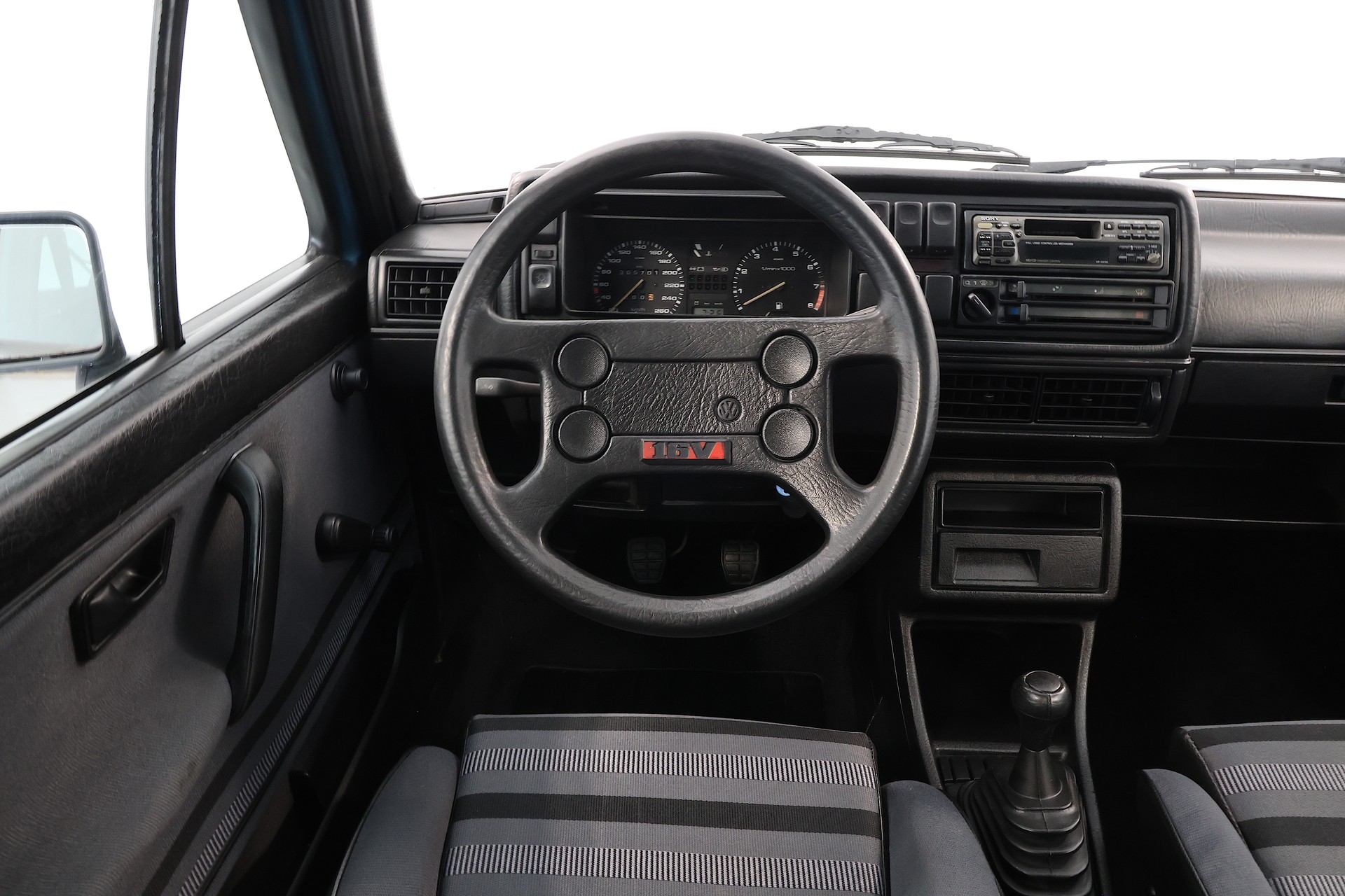 VW Golf 1800 GTI 16V 139 PS-image-11