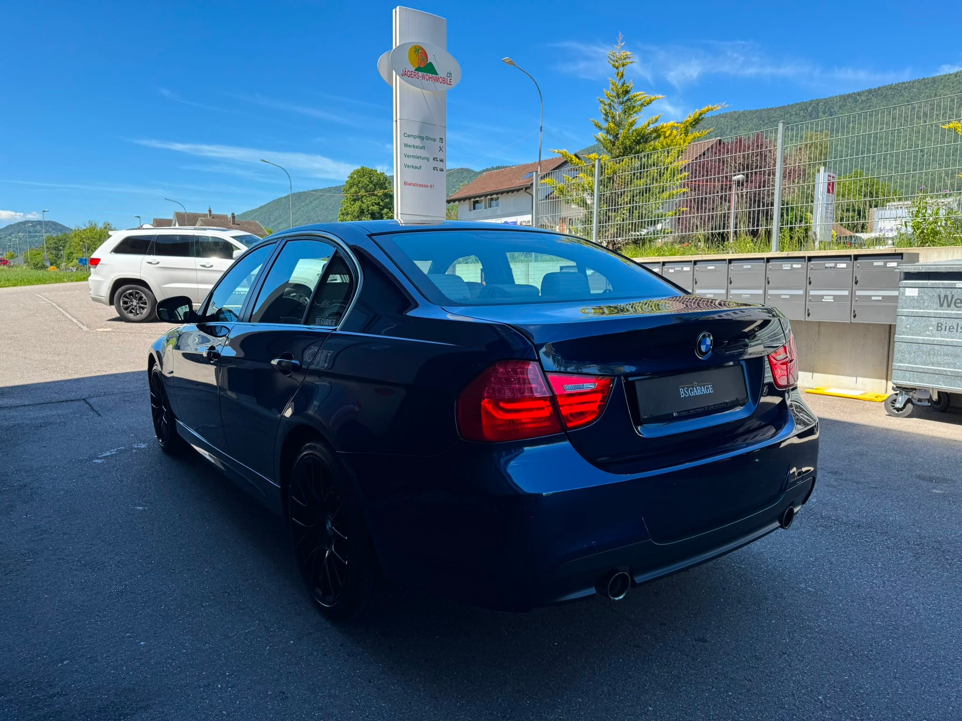 BMW 335i x-Drive Steptronic 1. Hand mir nur 86900KM-image-5