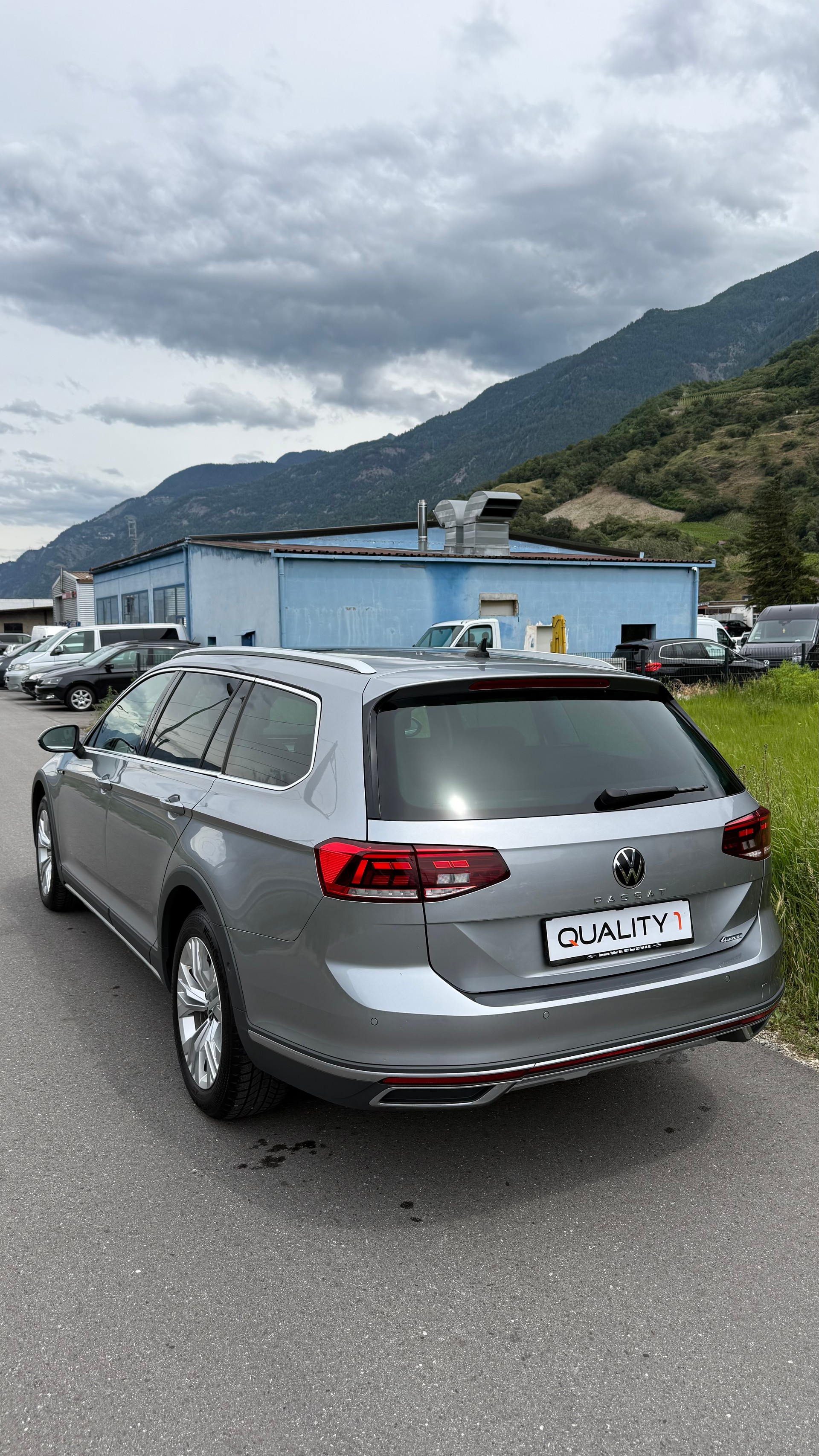 VW Passat Alltrack 2.0 TSI 4Motion DSG-image-4