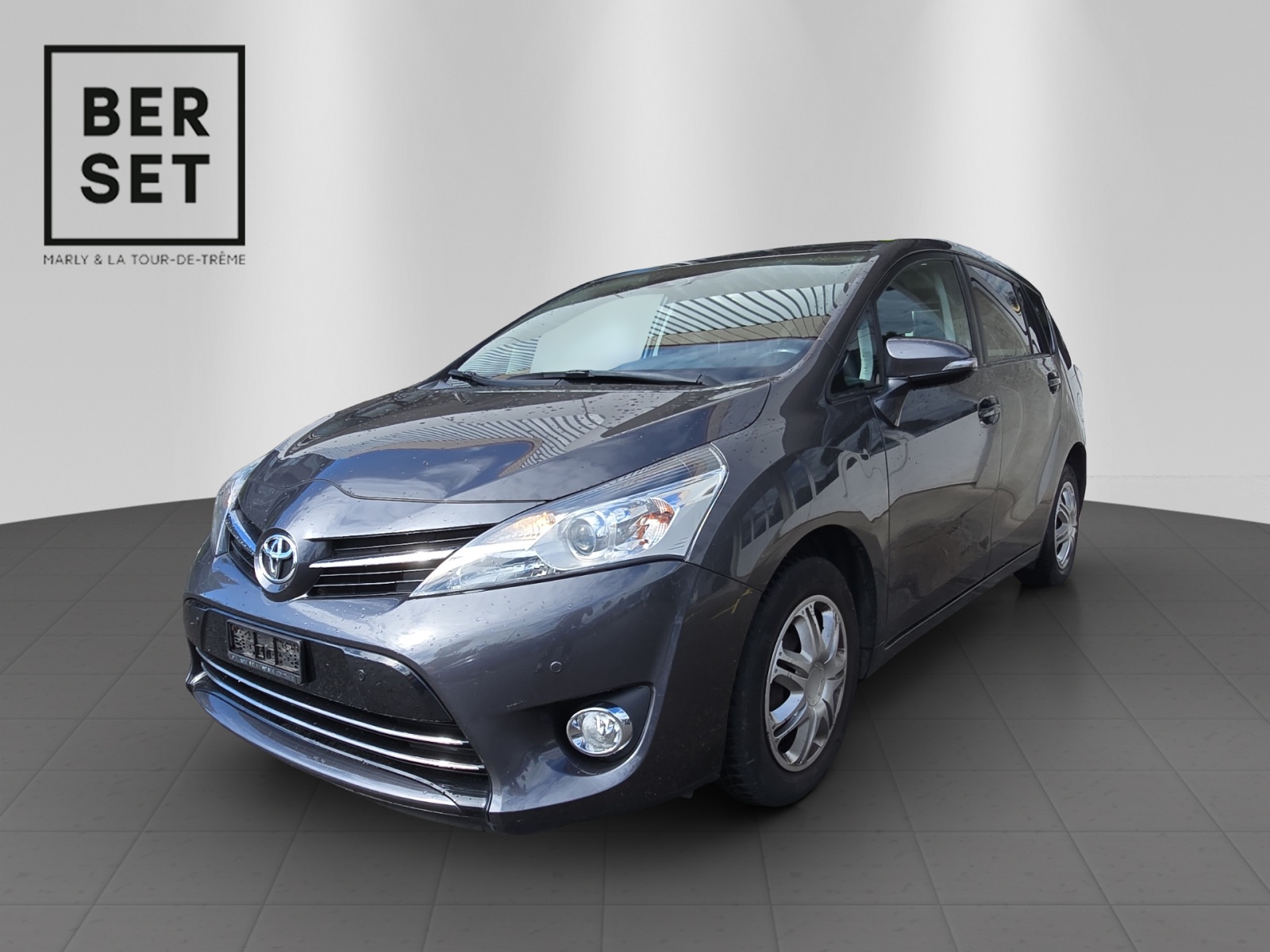 TOYOTA Verso 1.8 VVT-i Limited Edition 7P