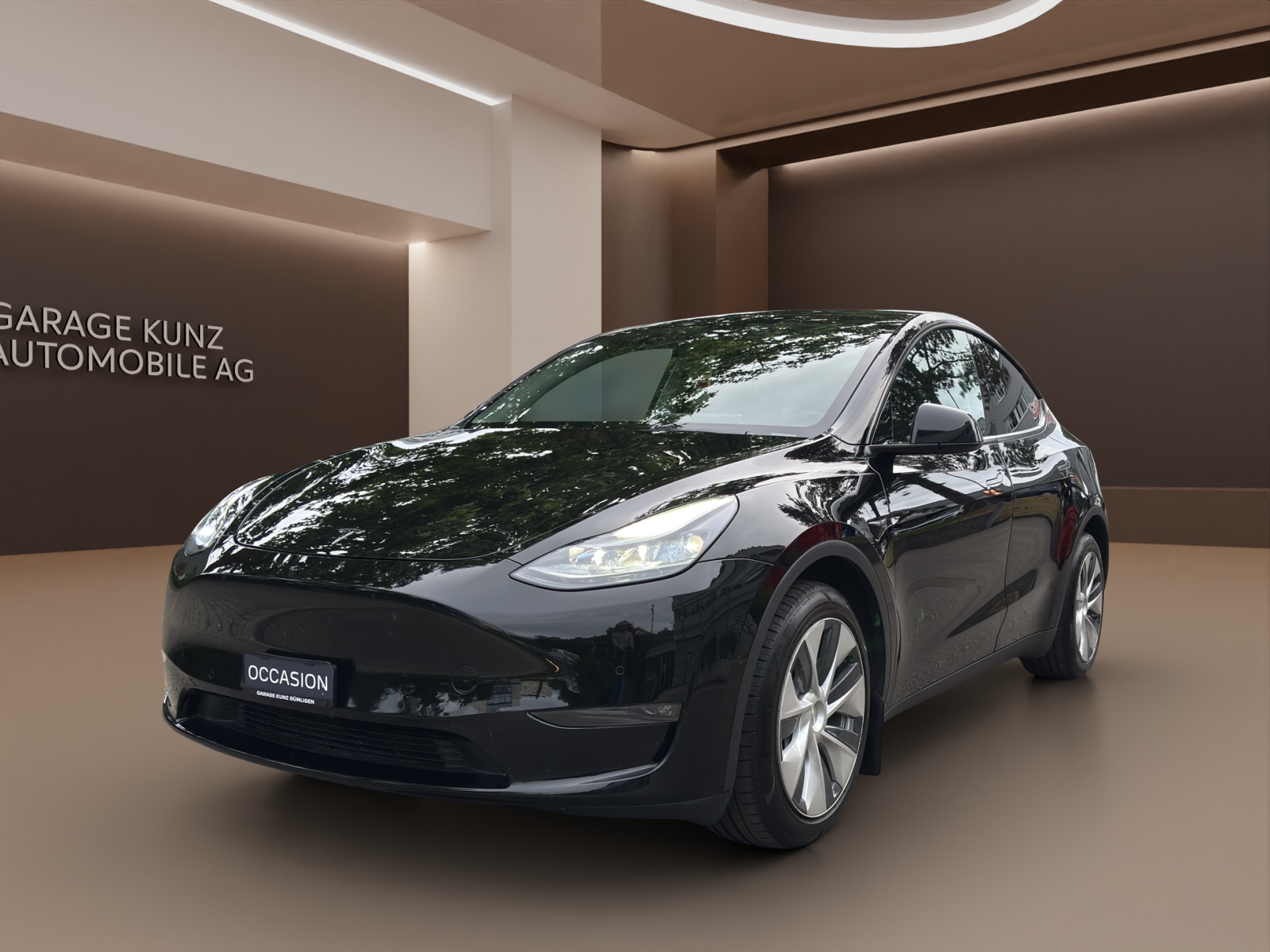 TESLA Model Y Long Range