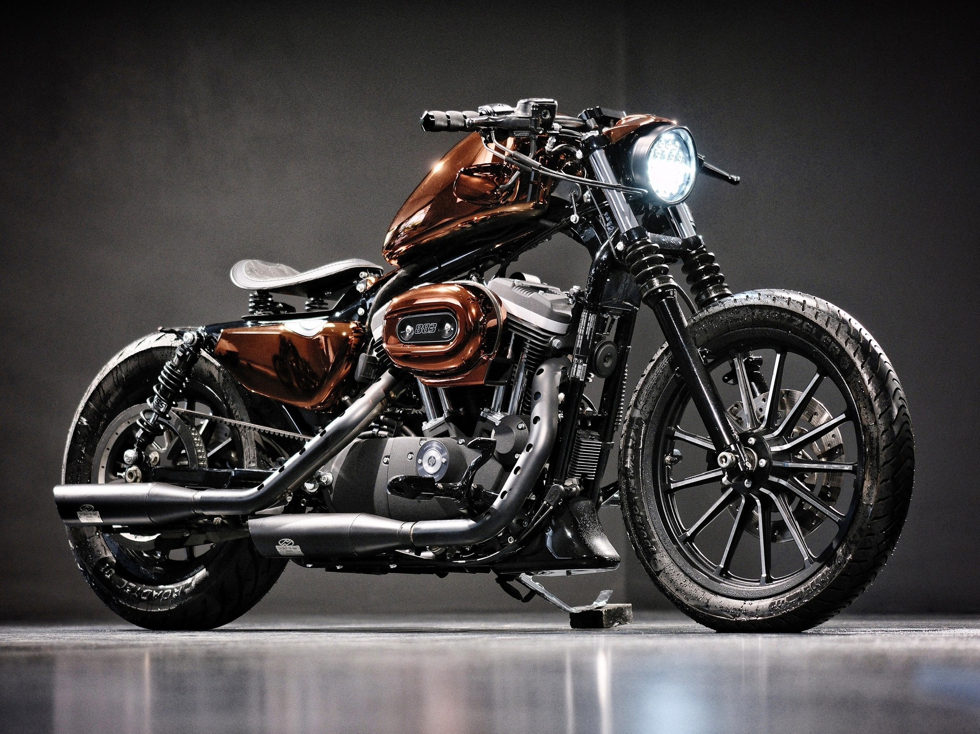 HARLEY-DAVIDSON XL 883 N Sportster Iron-image-0