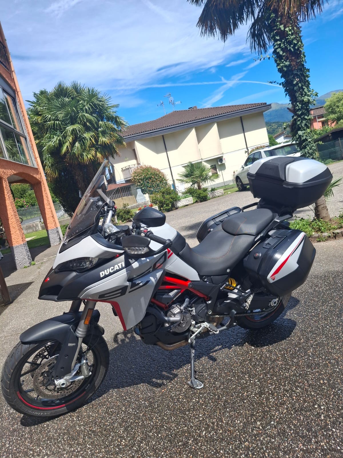 DUCATI Multi strada 950S Touring-image-0