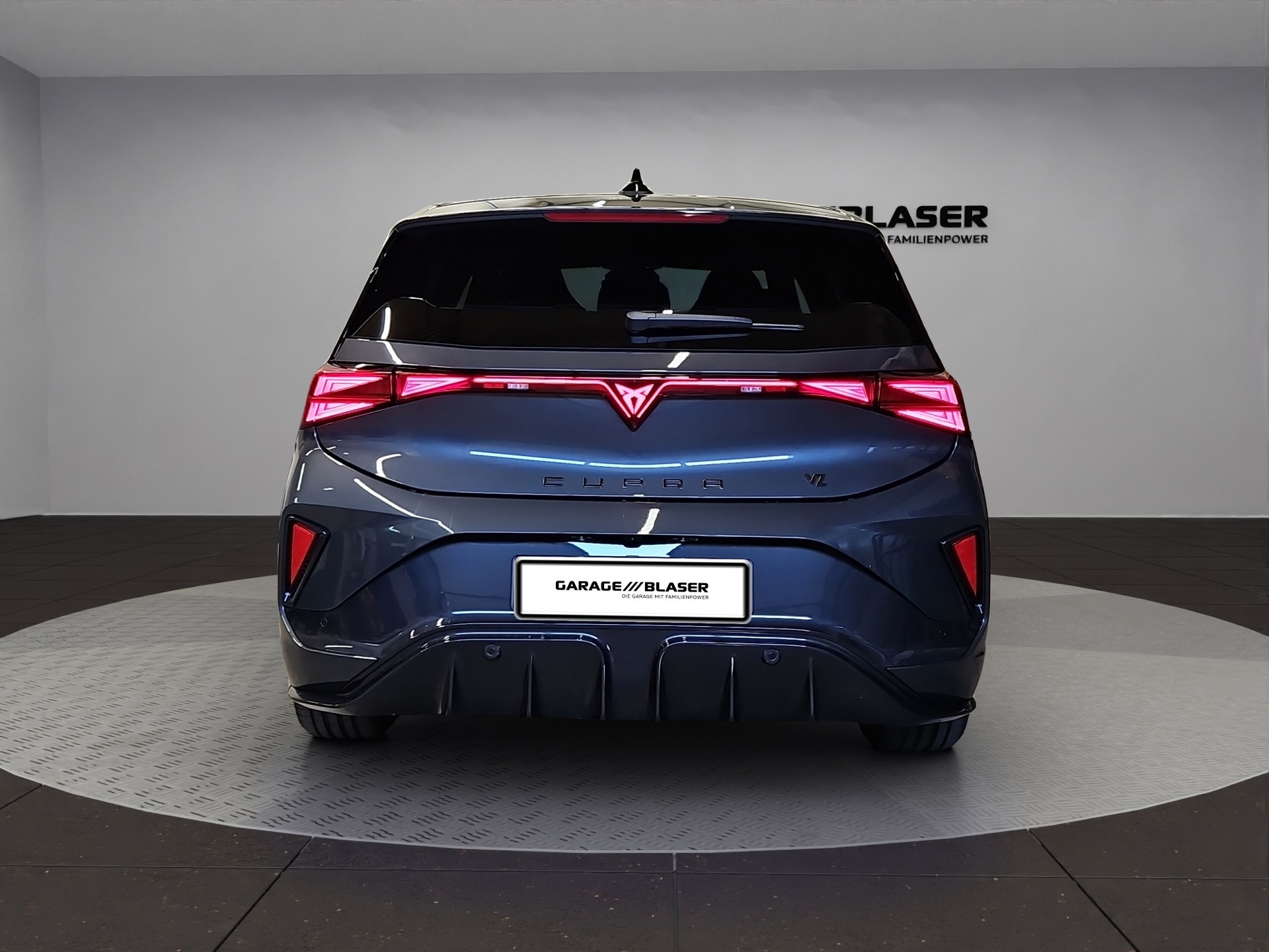CUPRA Born 79 kWh VZ Prime-showroom-element-3
