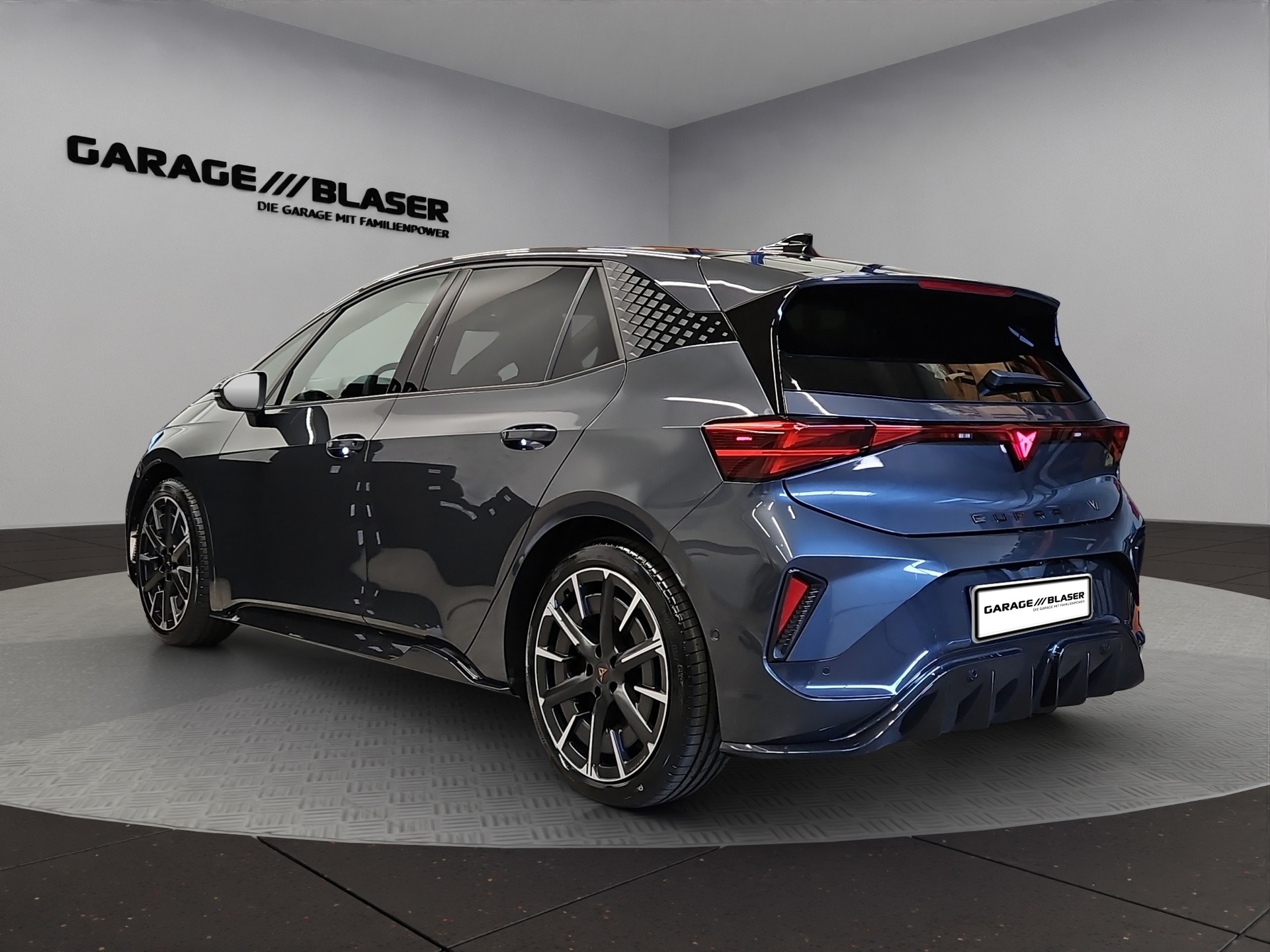CUPRA Born 79 kWh VZ Prime-showroom-element-2