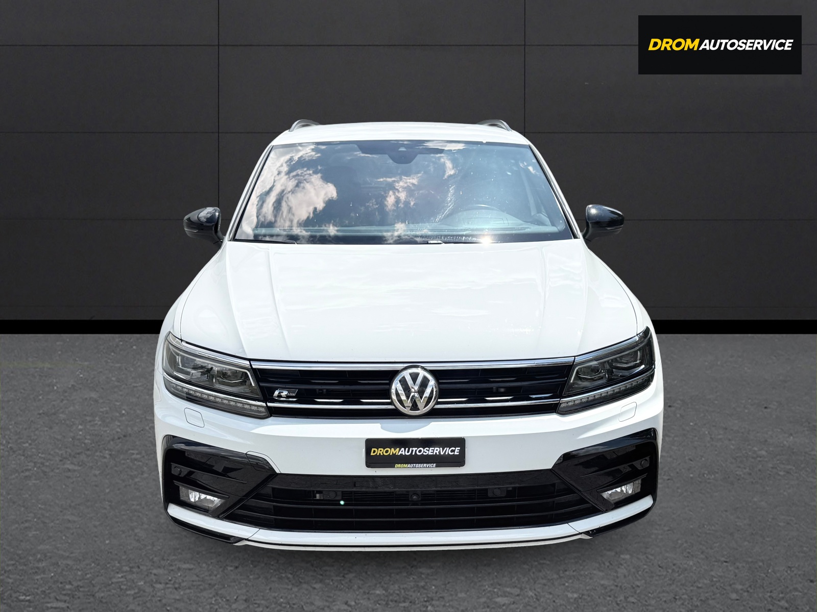 VW Tiguan 2.0TSI Highline R- Line 4Motion DSG-image-6