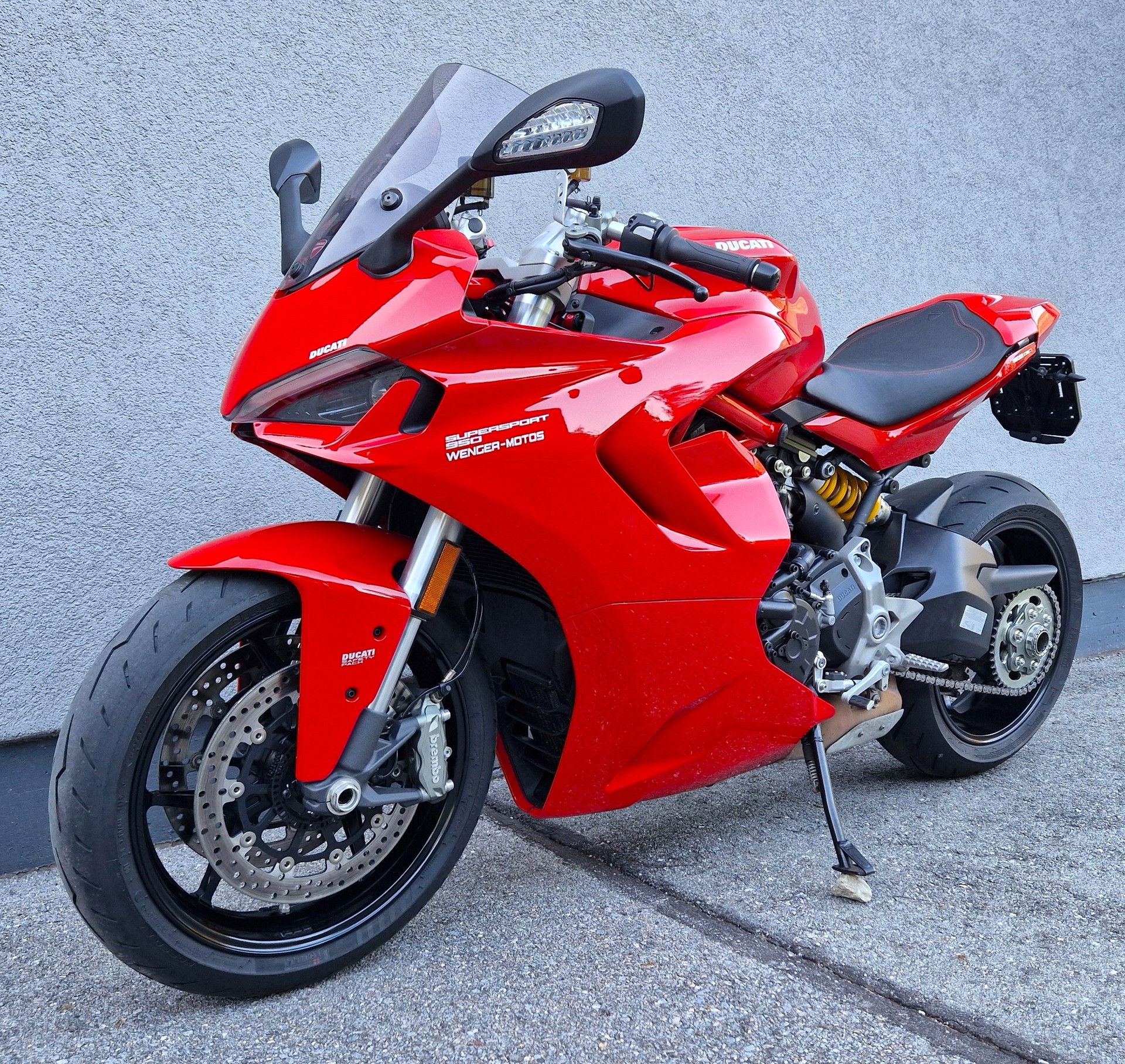 DUCATI Supersport-image-2