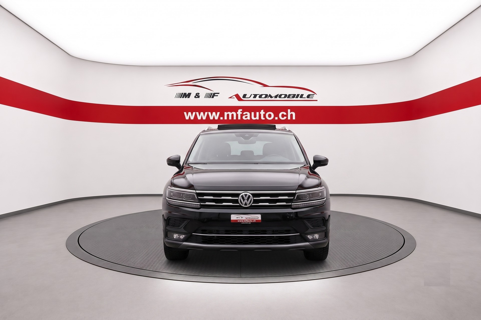VW Tiguan Allspace 2.0 TSI Highline DSG CH FAHRZEUG 7 Plätzer-showroom-element-2