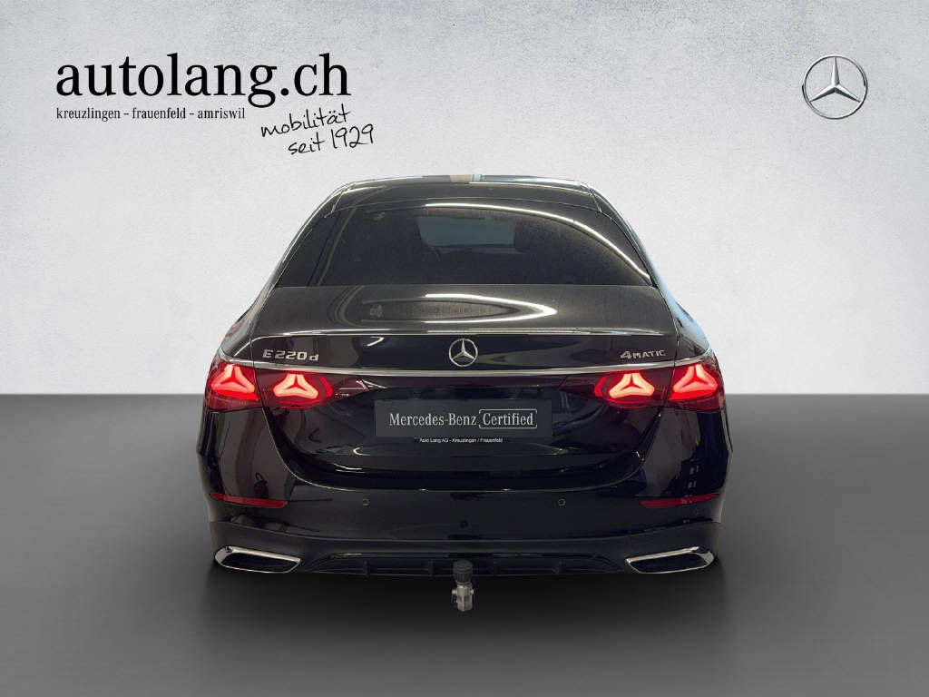 MERCEDES-BENZ E 220 d AMG Line 4Matic-image-15