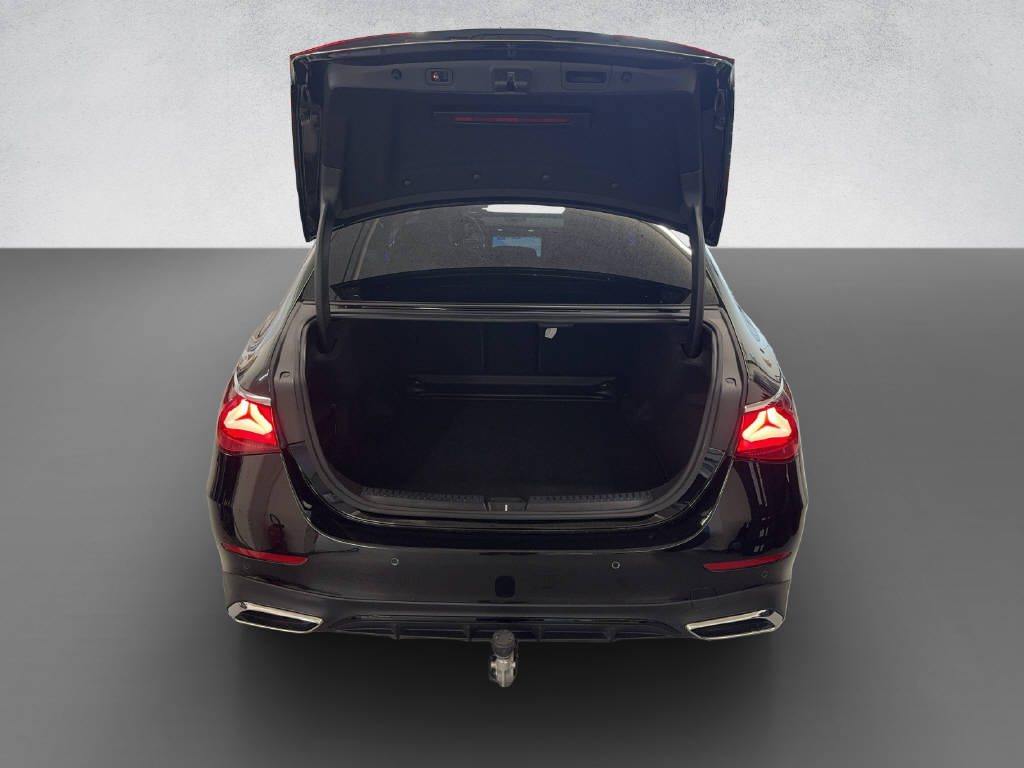 MERCEDES-BENZ E 220 d AMG Line 4Matic-image-7