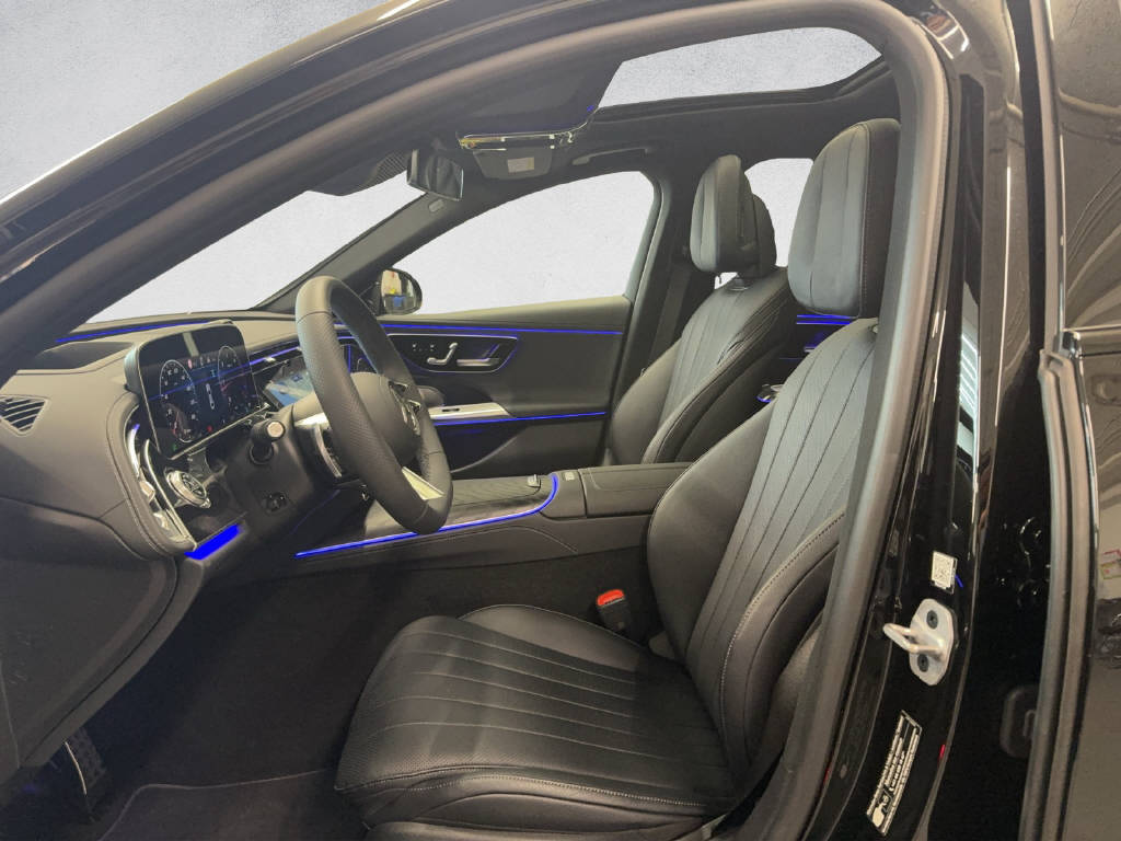 MERCEDES-BENZ E 220 d AMG Line 4Matic-image-9