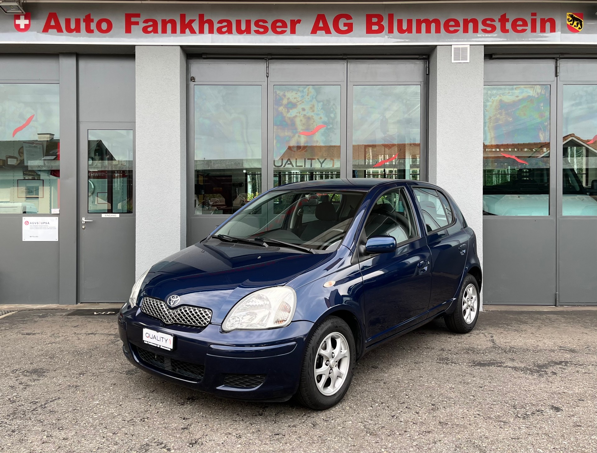 TOYOTA Yaris 1.3 Linea Sol