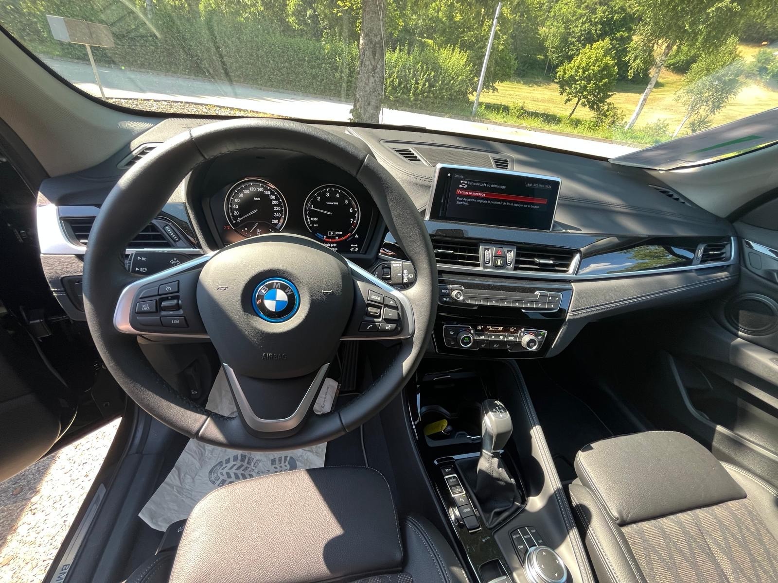 BMW X1 xDrive 25e-image-4