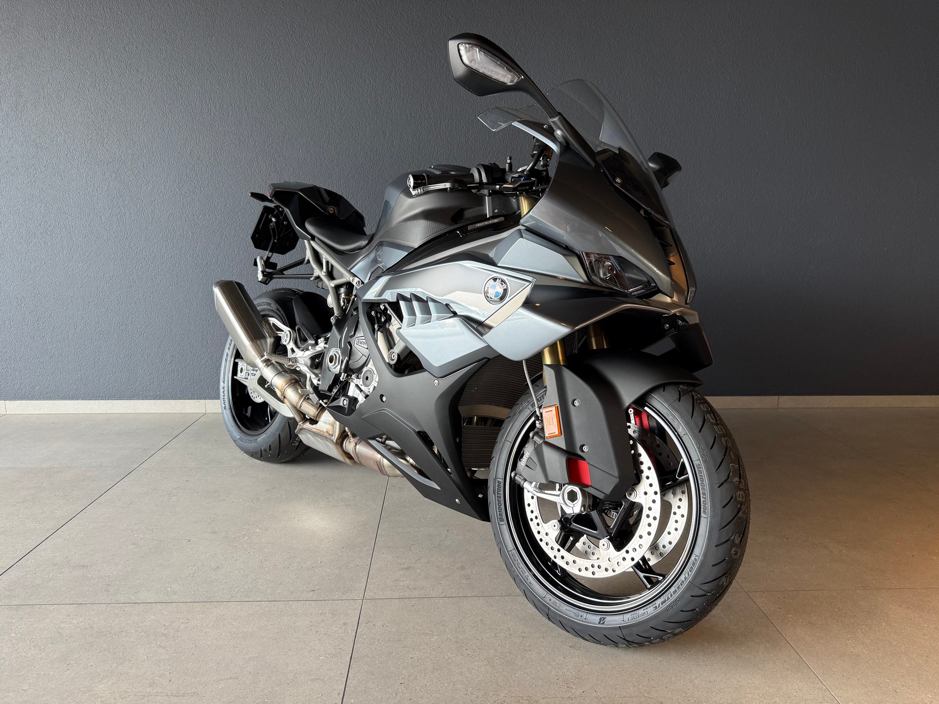 BMW S 1000 RR-image-3