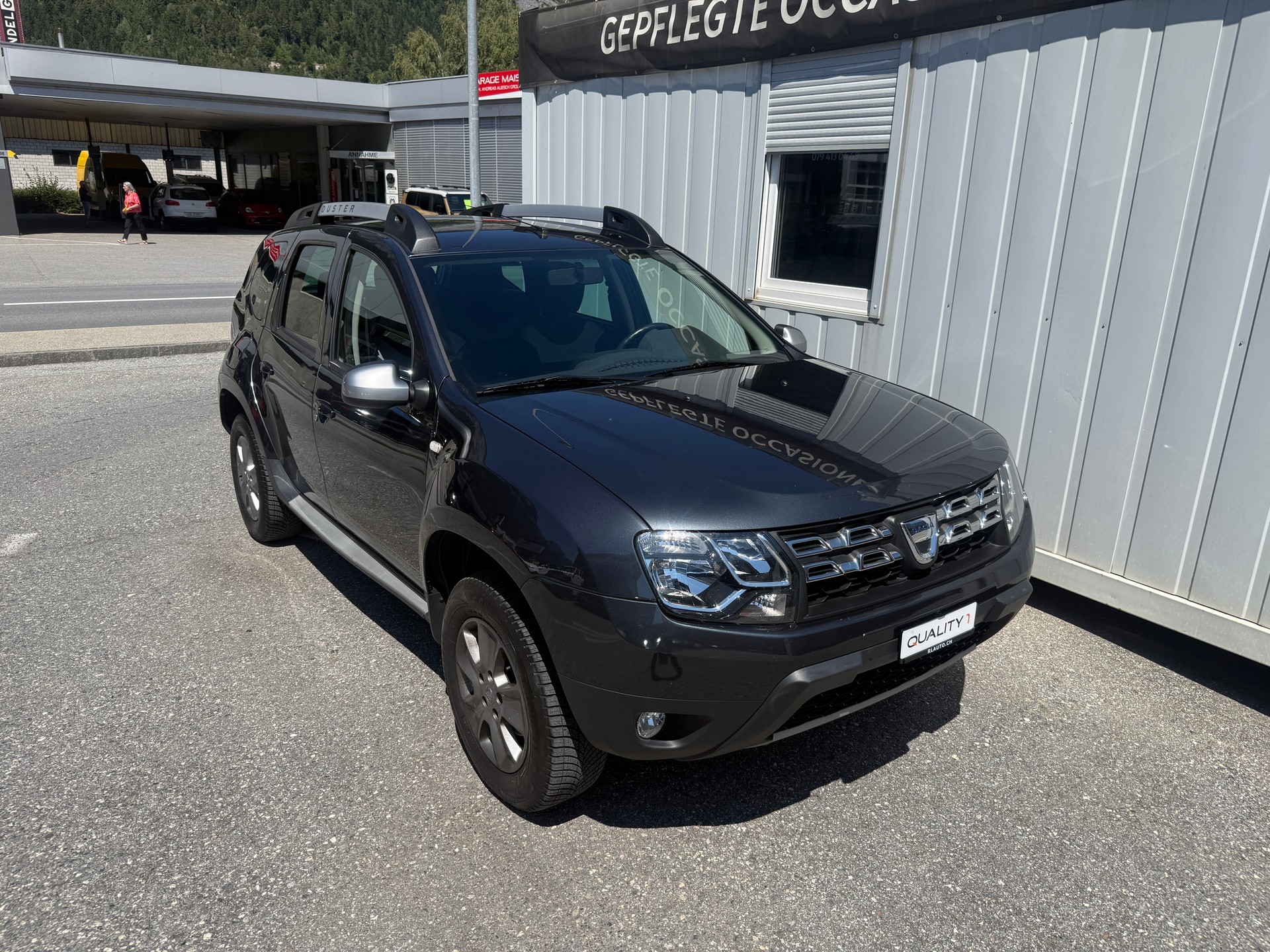 DACIA Duster 1.2 T Privilège 4x4 *ANHÄNGERKUPPLUNG*KLIMA*TEMPOMAT*MFK FRISCH