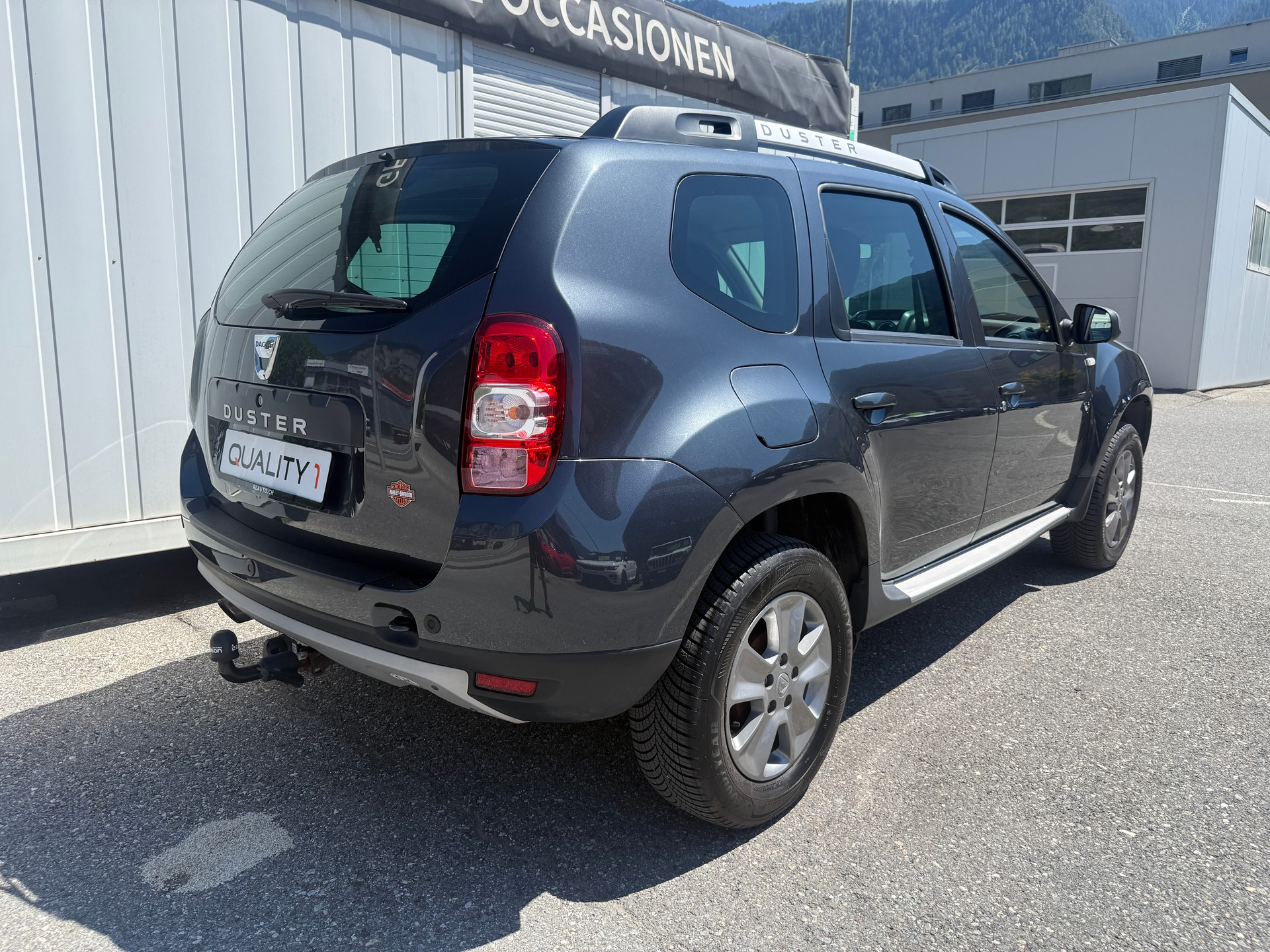 DACIA Duster 1.2 T Privilège 4x4 *ANHÄNGERKUPPLUNG*KLIMA*TEMPOMAT*MFK FRISCH-showroom-element-3