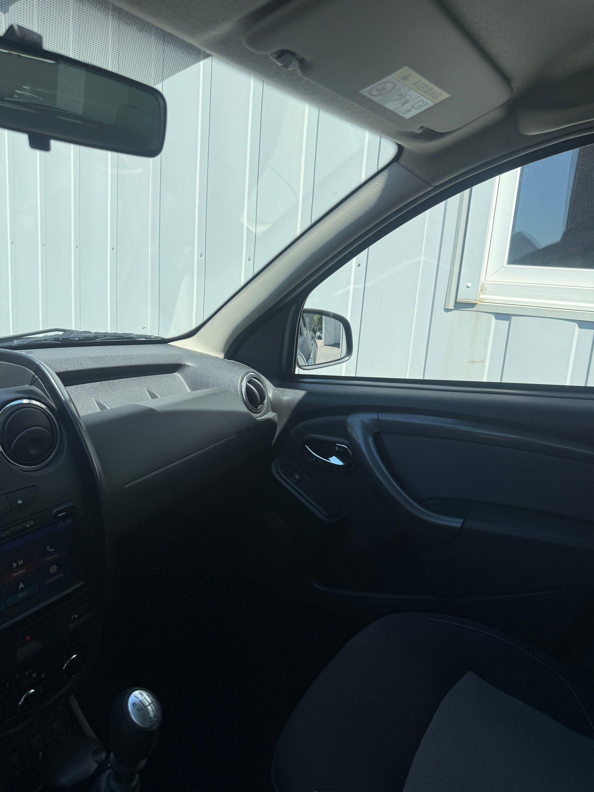 DACIA Duster 1.2 T Privilège 4x4 *ANHÄNGERKUPPLUNG*KLIMA*TEMPOMAT*MFK FRISCH-image-18