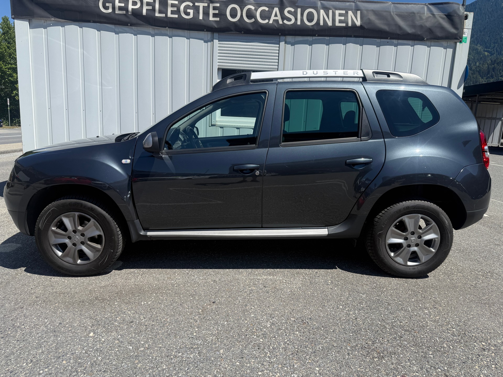 DACIA Duster 1.2 T Privilège 4x4 *ANHÄNGERKUPPLUNG*KLIMA*TEMPOMAT*MFK FRISCH-image-7