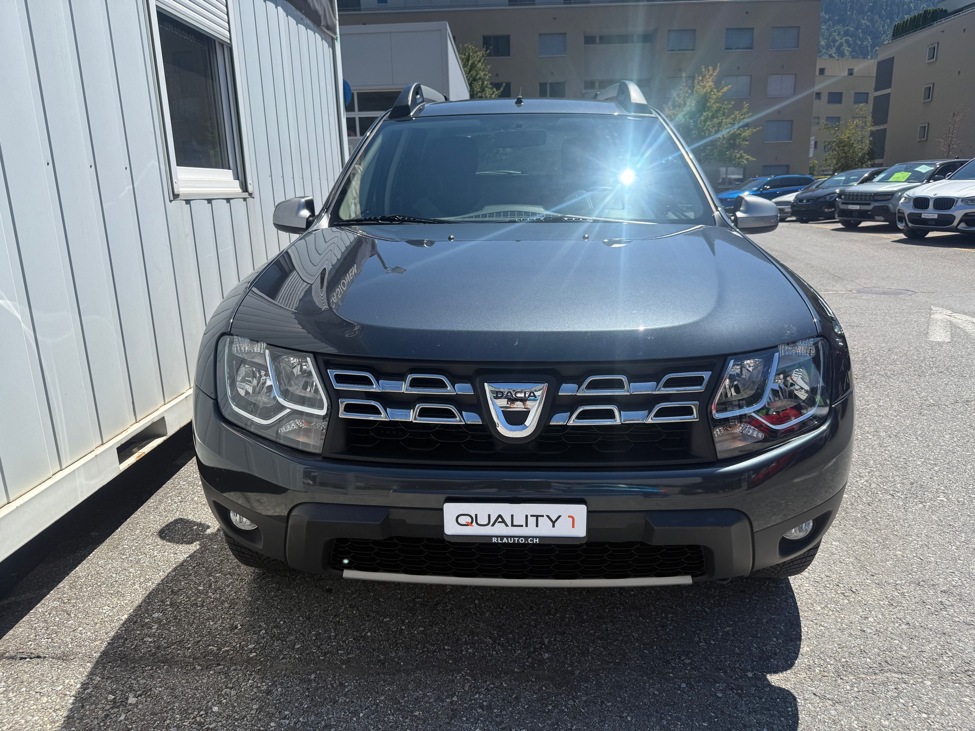DACIA Duster 1.2 T Privilège 4x4 *ANHÄNGERKUPPLUNG*KLIMA*TEMPOMAT*MFK FRISCH-image-9