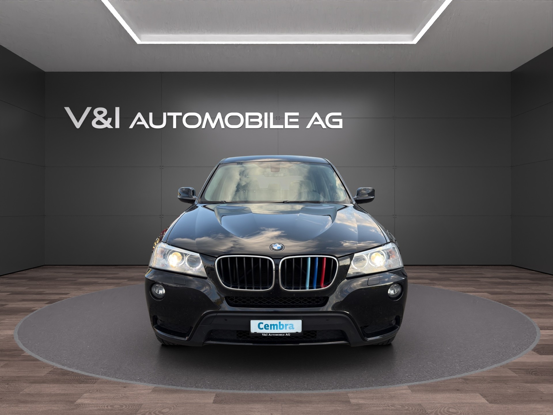 BMW X3 xDrive 20d Steptronic-showroom-element-1