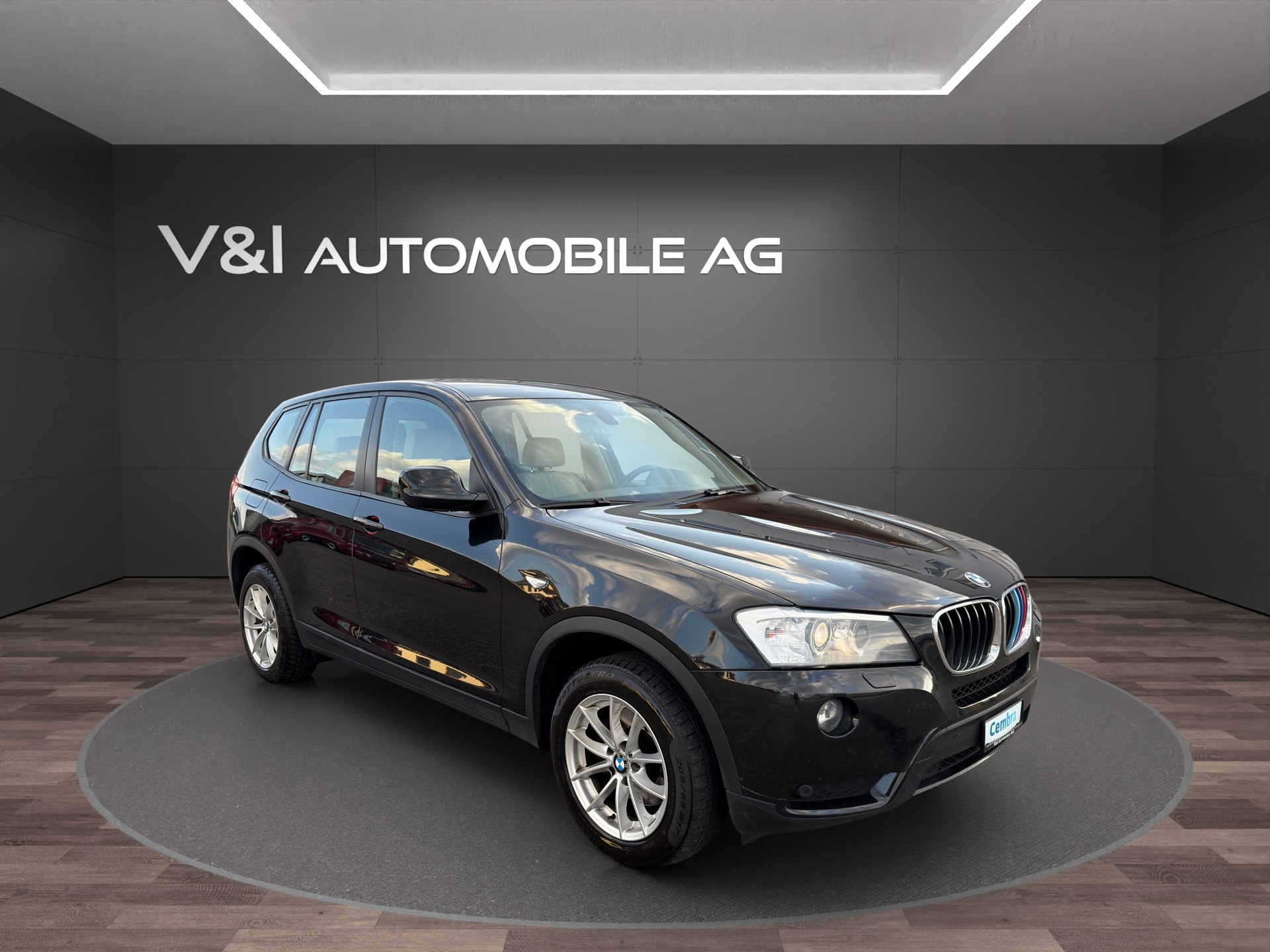 BMW X3 xDrive 20d Steptronic-showroom-element-2