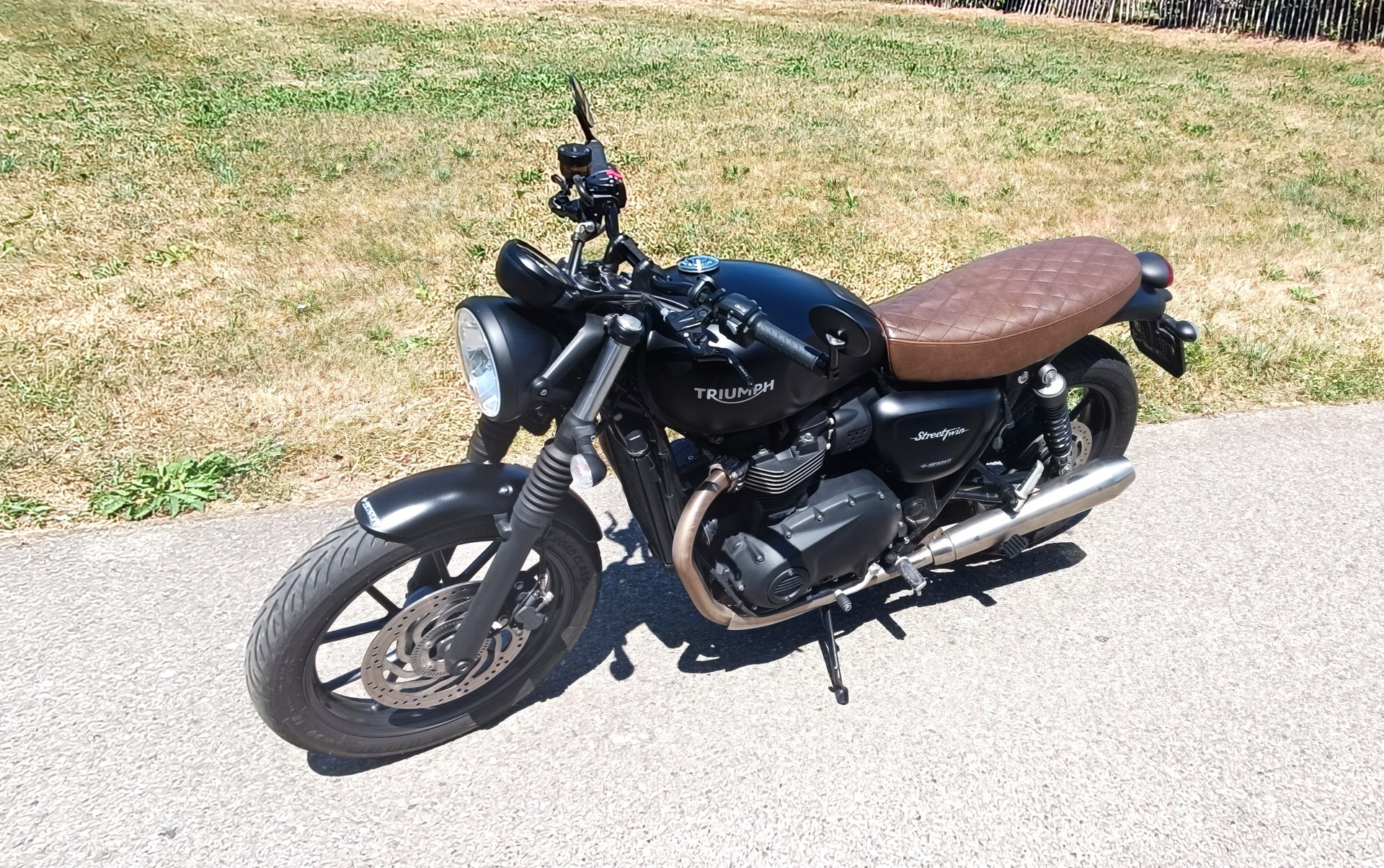 TRIUMPH Street Twin 900 i (35kW)-image-1