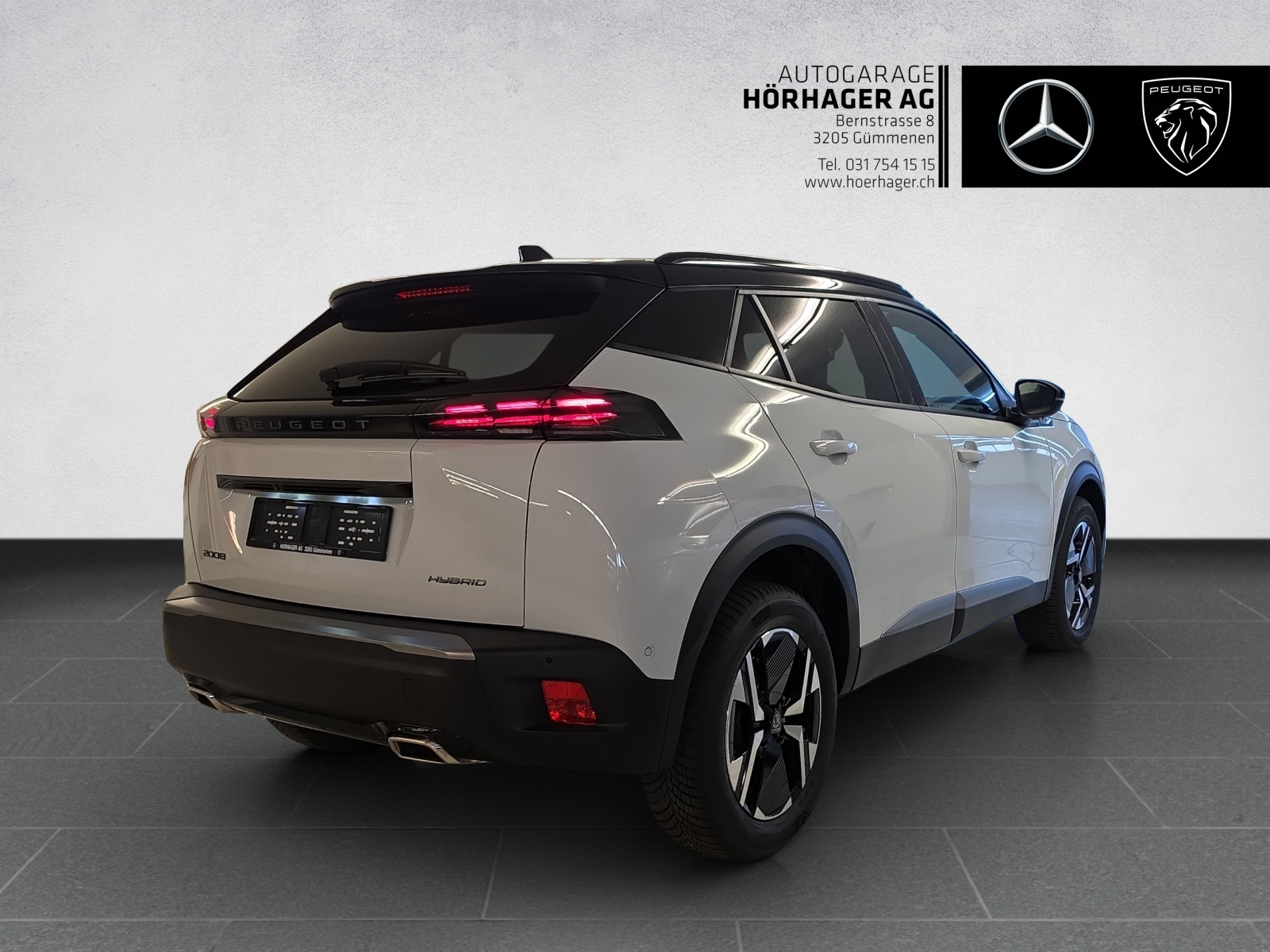 PEUGEOT 2008 1.2 145 MHEV GT-showroom-element-1