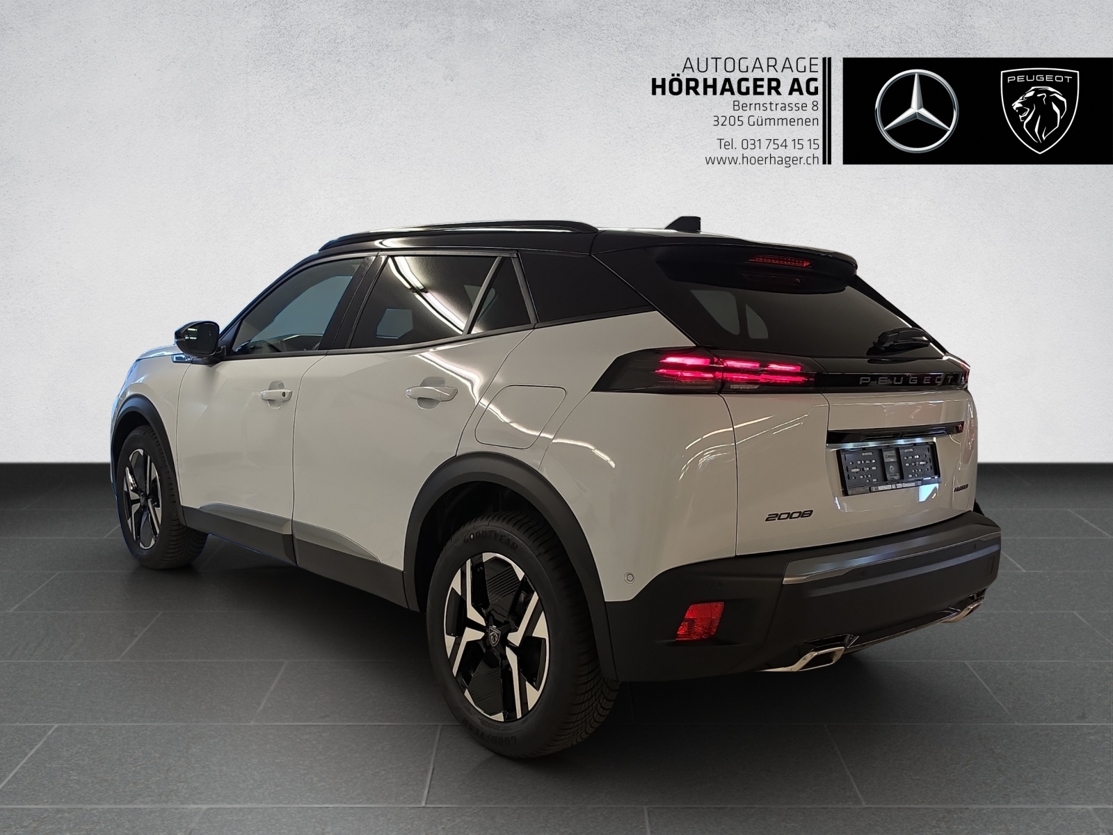 PEUGEOT 2008 1.2 145 MHEV GT-showroom-element-3