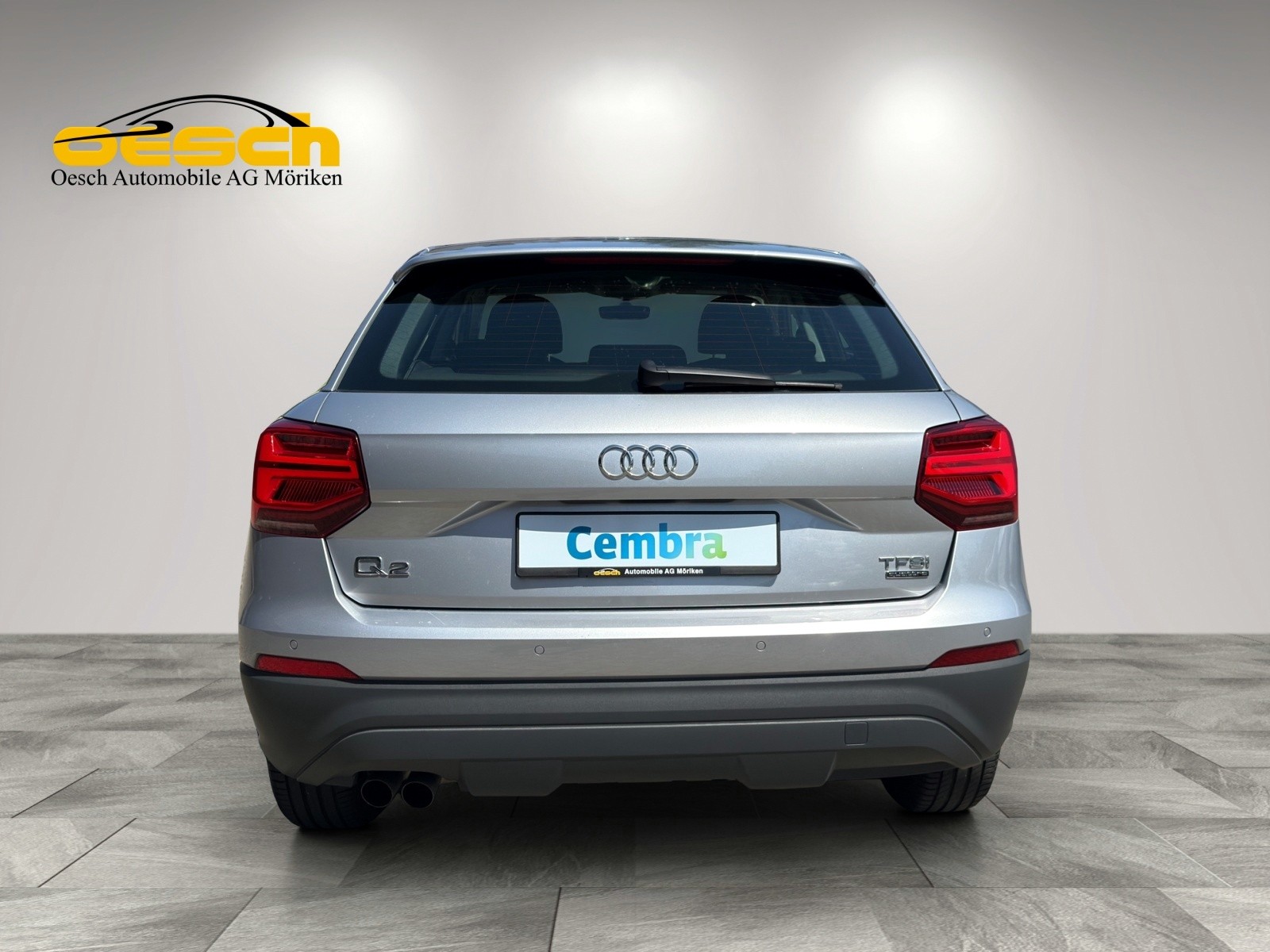 AUDI Q2 2.0 TFSI quattro S-Tronic-showroom-element-3
