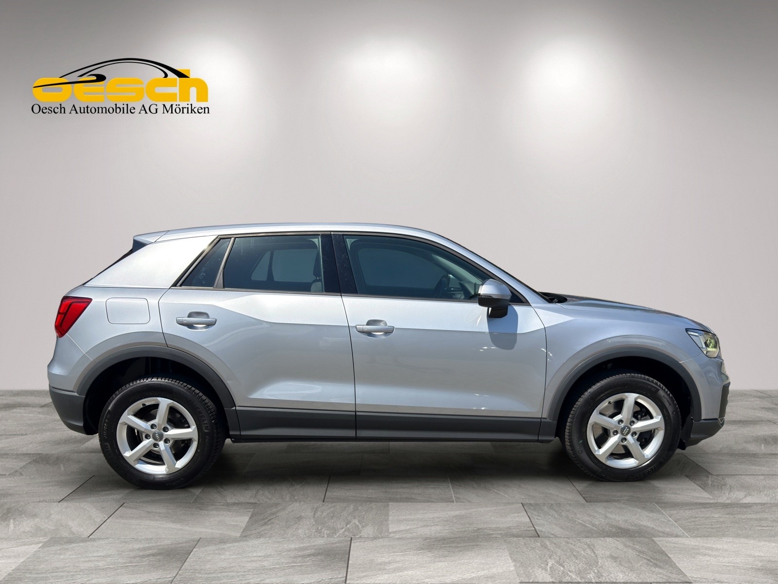 AUDI Q2 2.0 TFSI quattro S-Tronic-image-5
