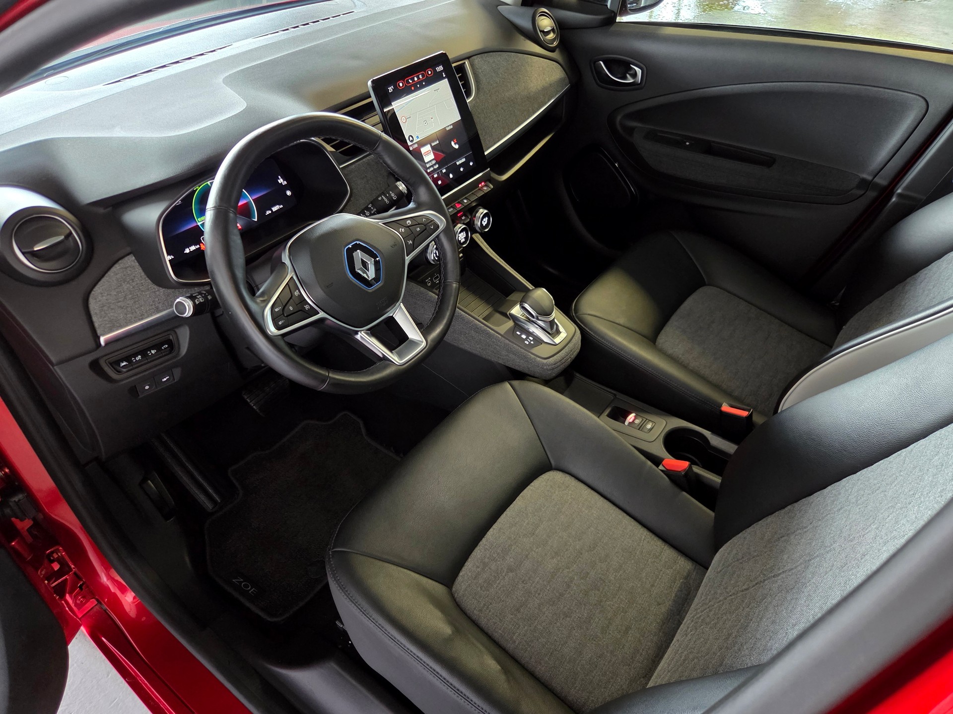 RENAULT Zoe FP R135 Intens inkl. Batterie-showroom-element-3