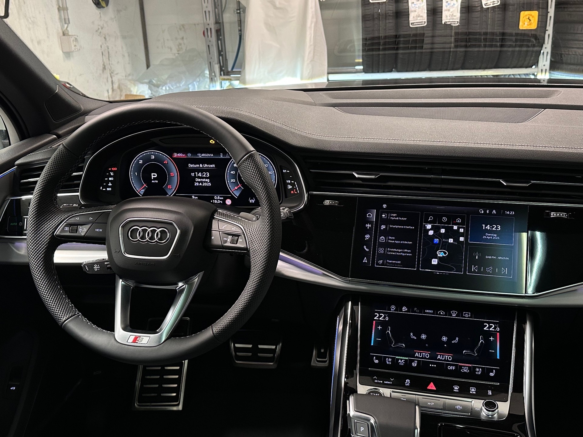 AUDI Q7 50 TDI quattro S Line tiptronic-image-4