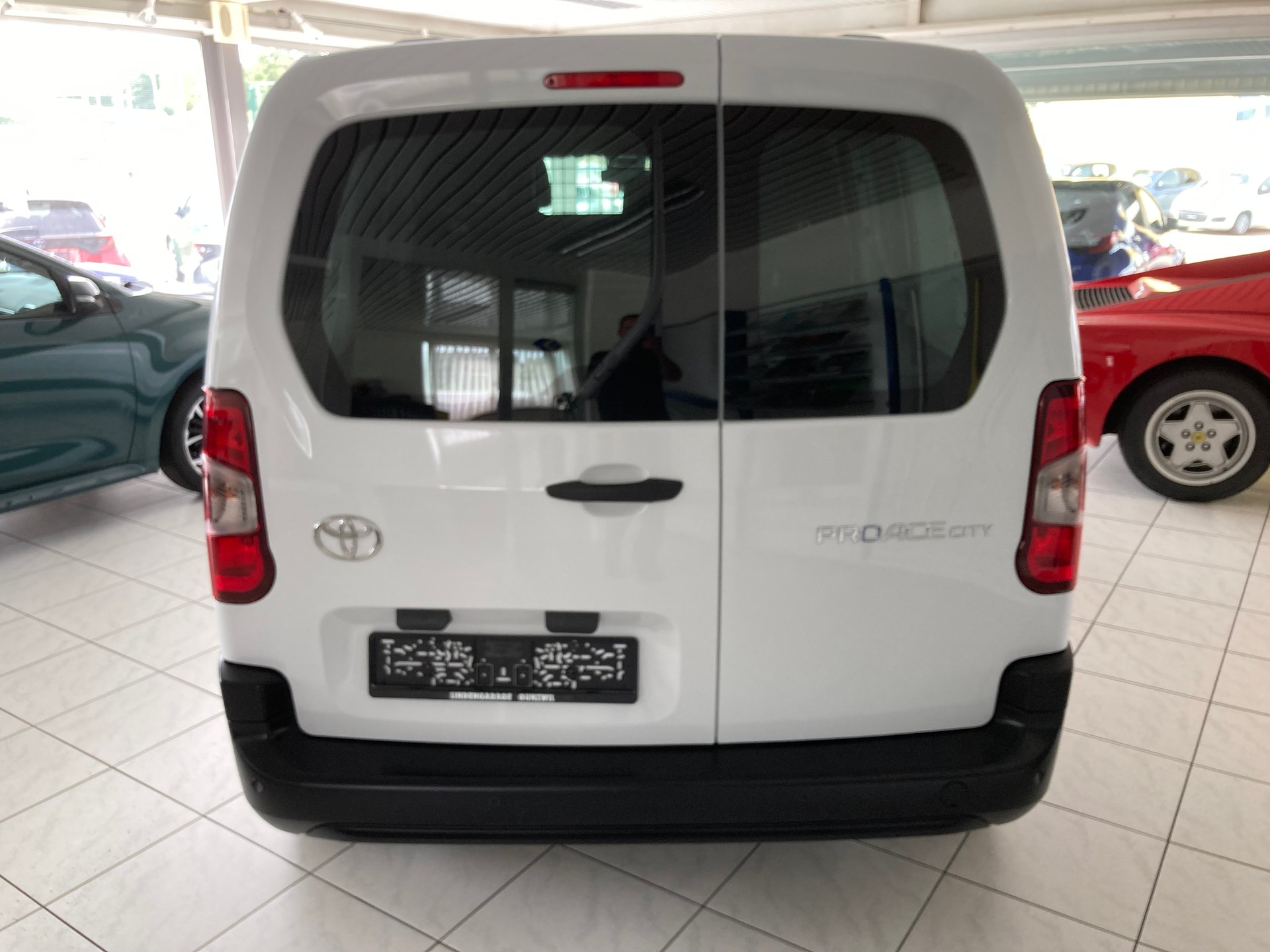 TOYOTA Proace City Van 1.5D Advanced Medium-image-5