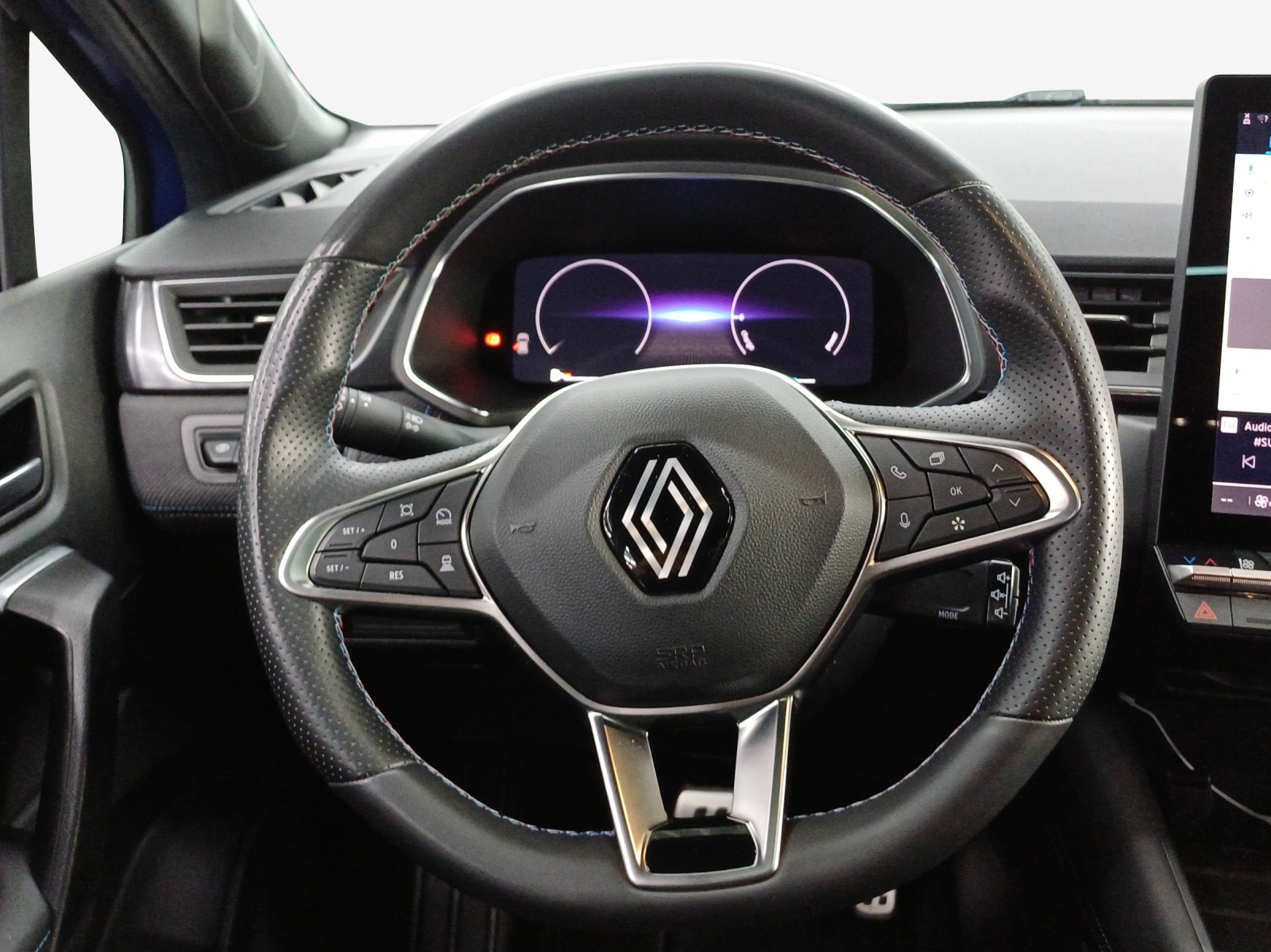 RENAULT Captur 1.6 E-Tech 145 Esprit Alpine DHT-image-9
