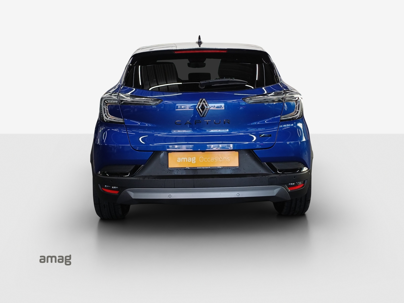 RENAULT Captur 1.6 E-Tech 145 Esprit Alpine DHT-showroom-element-3
