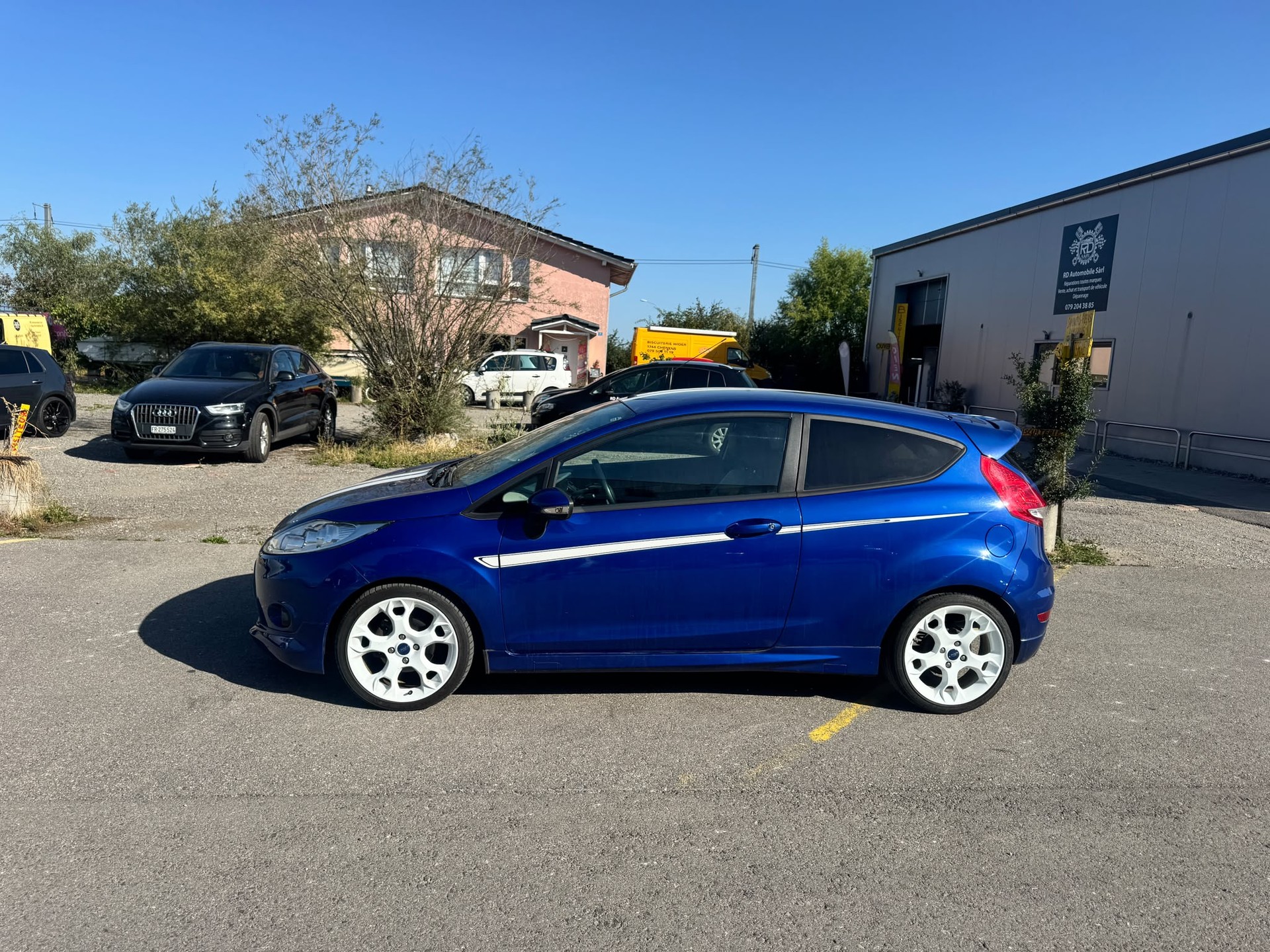FORD Fiesta 1.6 16V Sport+-showroom-element-1