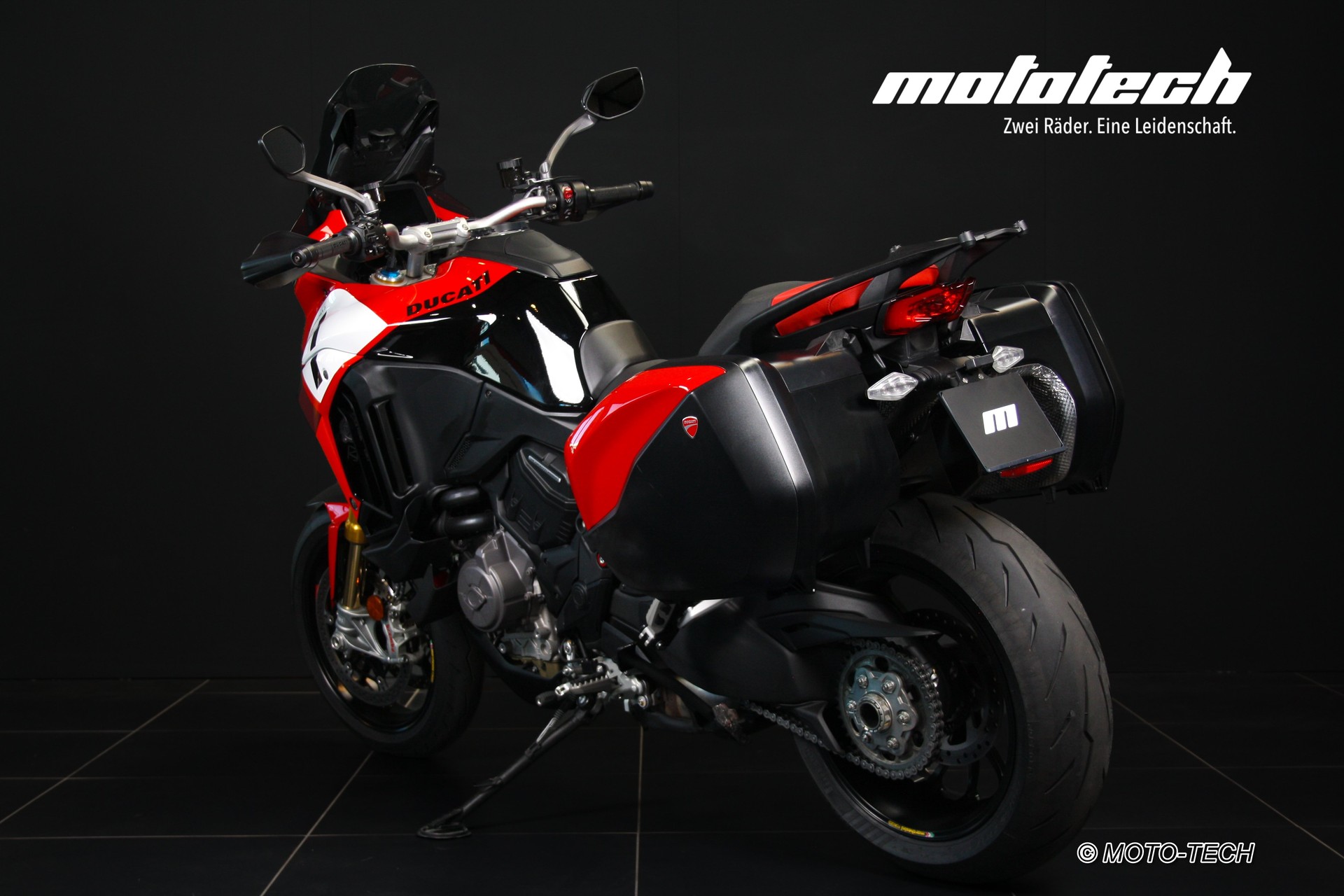 DUCATI Multistrada V4 Pikes Peak-image-3