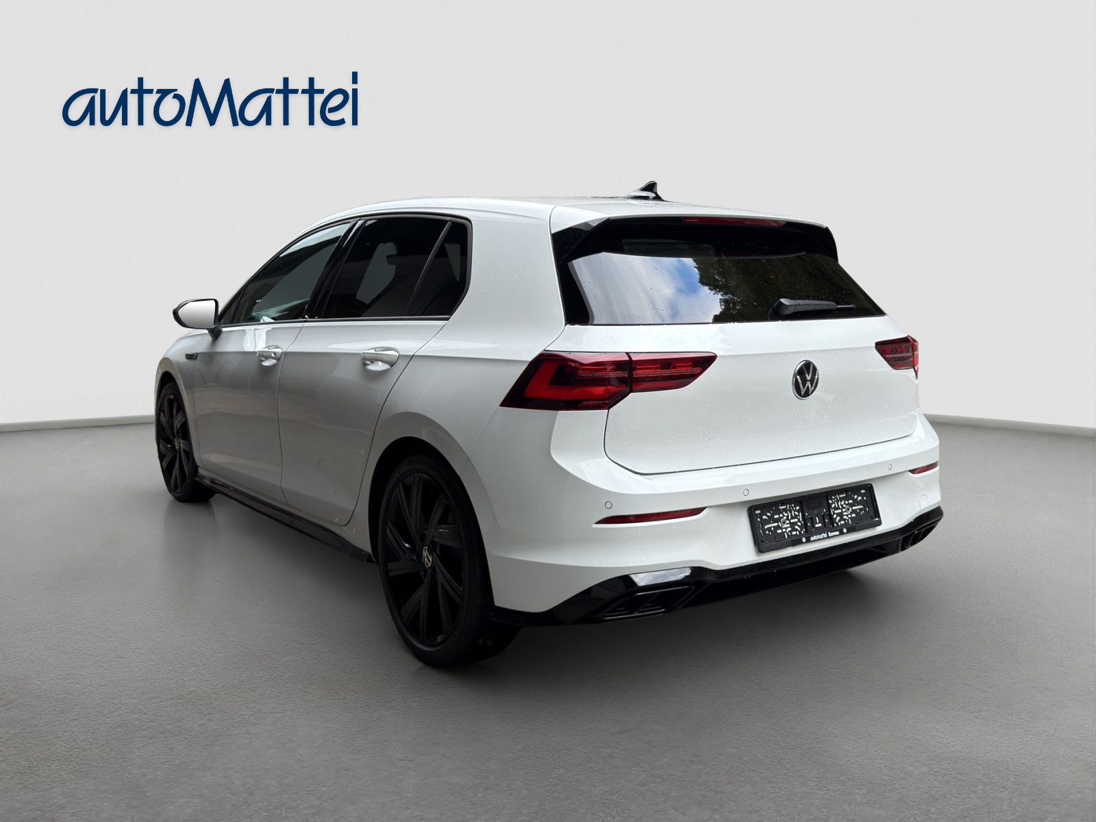 VW Golf 1.5 eTSI mHEV ACT R-Line DSG-showroom-element-2