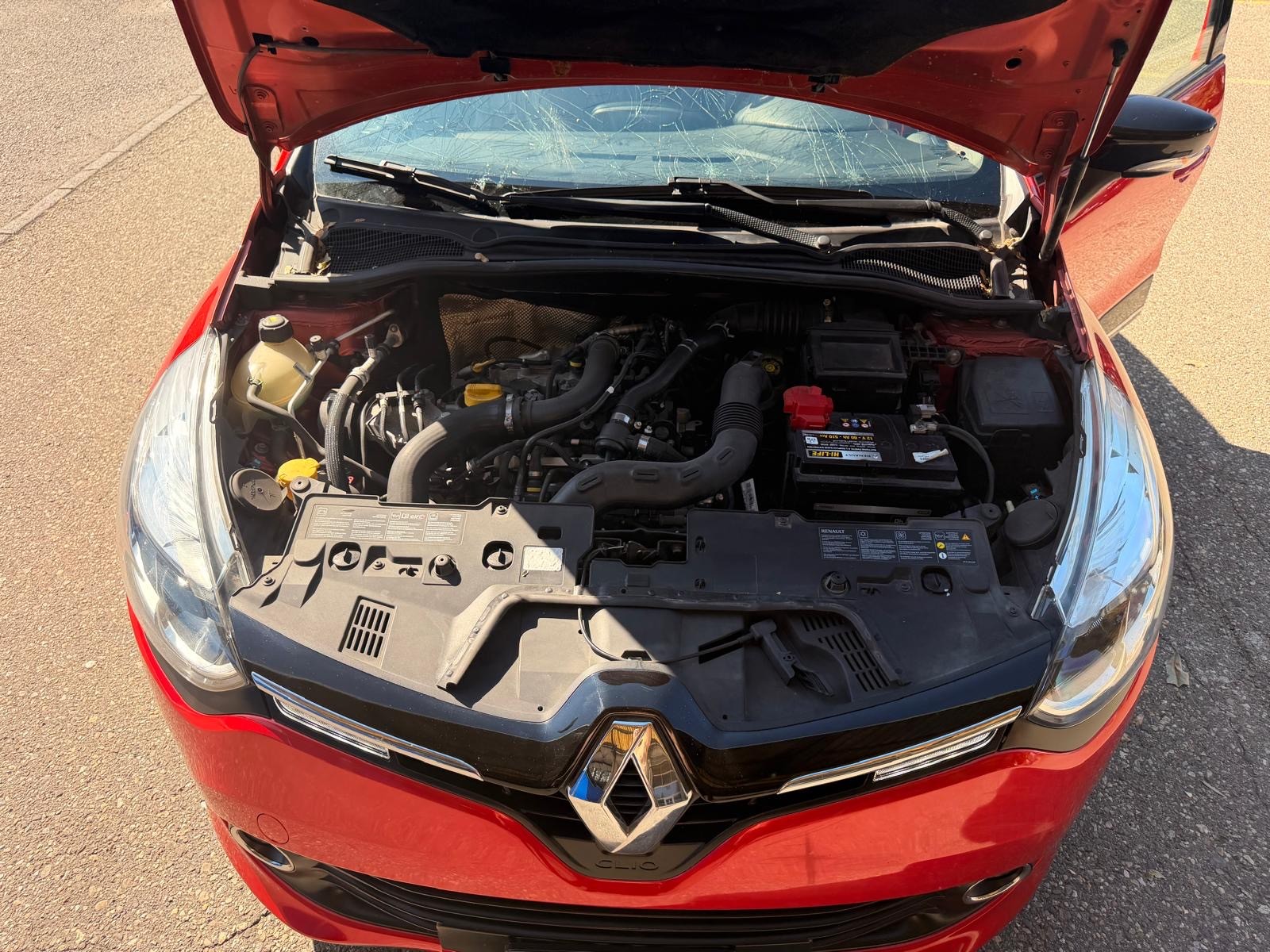 RENAULT Clio 0.9 12V Expression-image-8