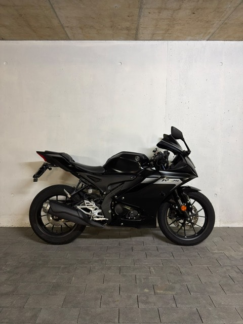 YAMAHA YZF-R 125 ABS-image-5